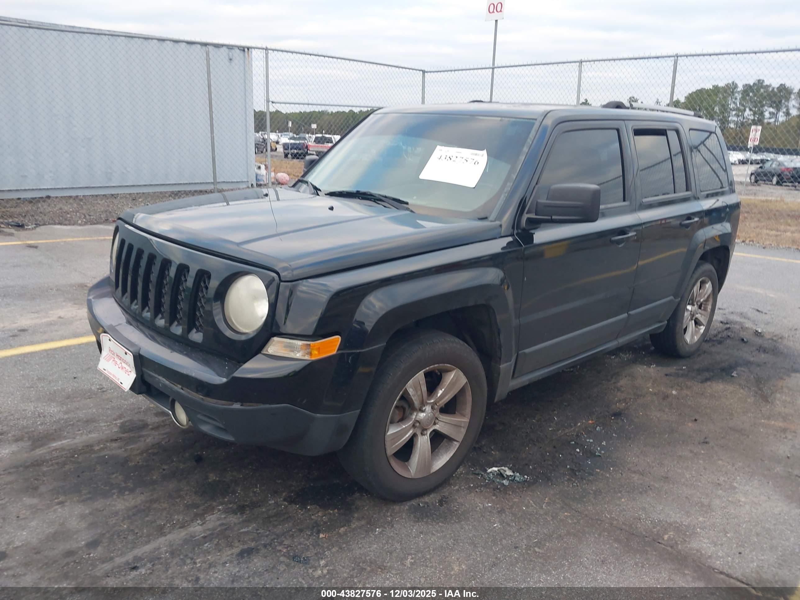 JEEP PATRIOT image 2