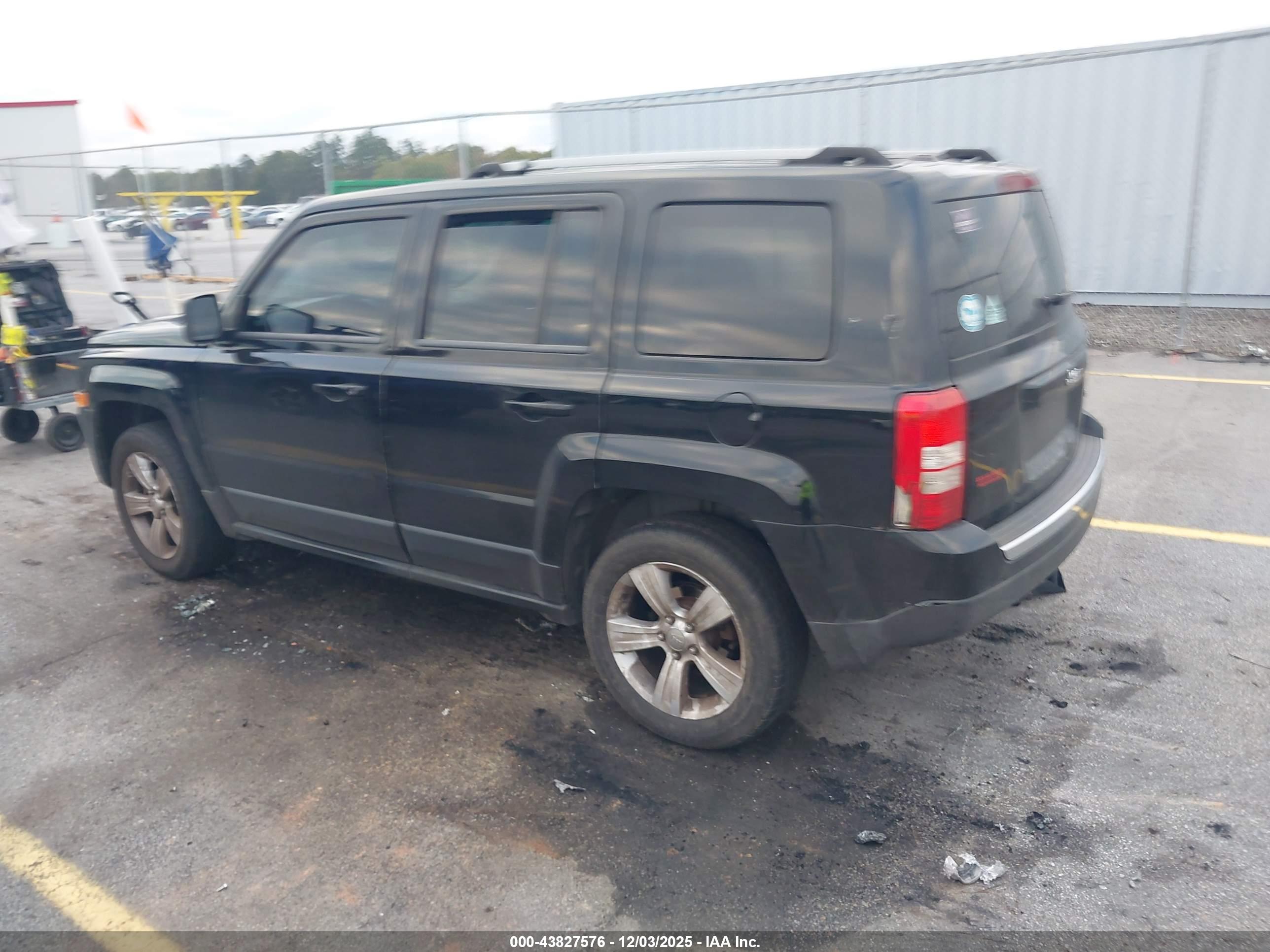 JEEP PATRIOT image 3