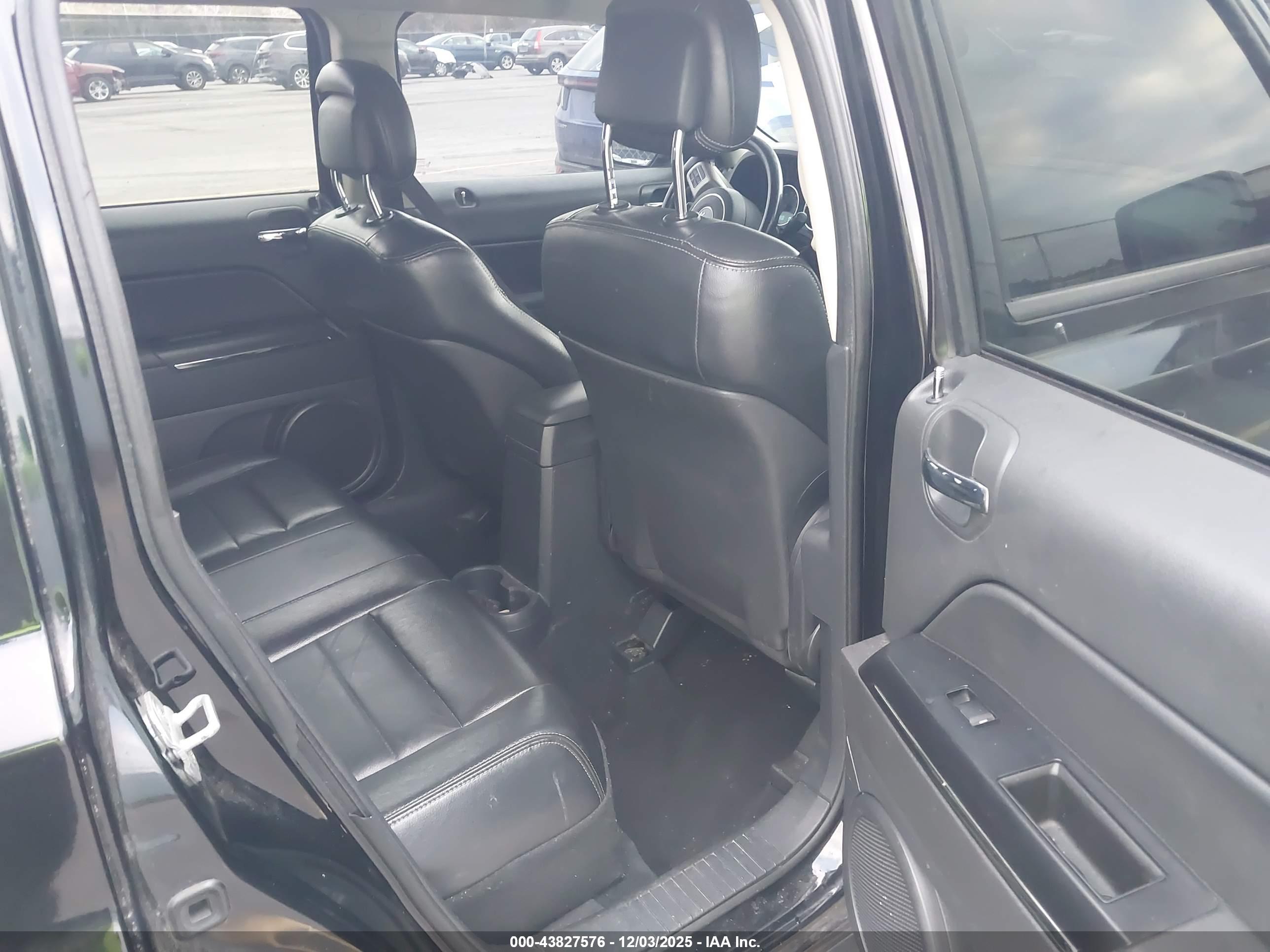 JEEP PATRIOT image 8