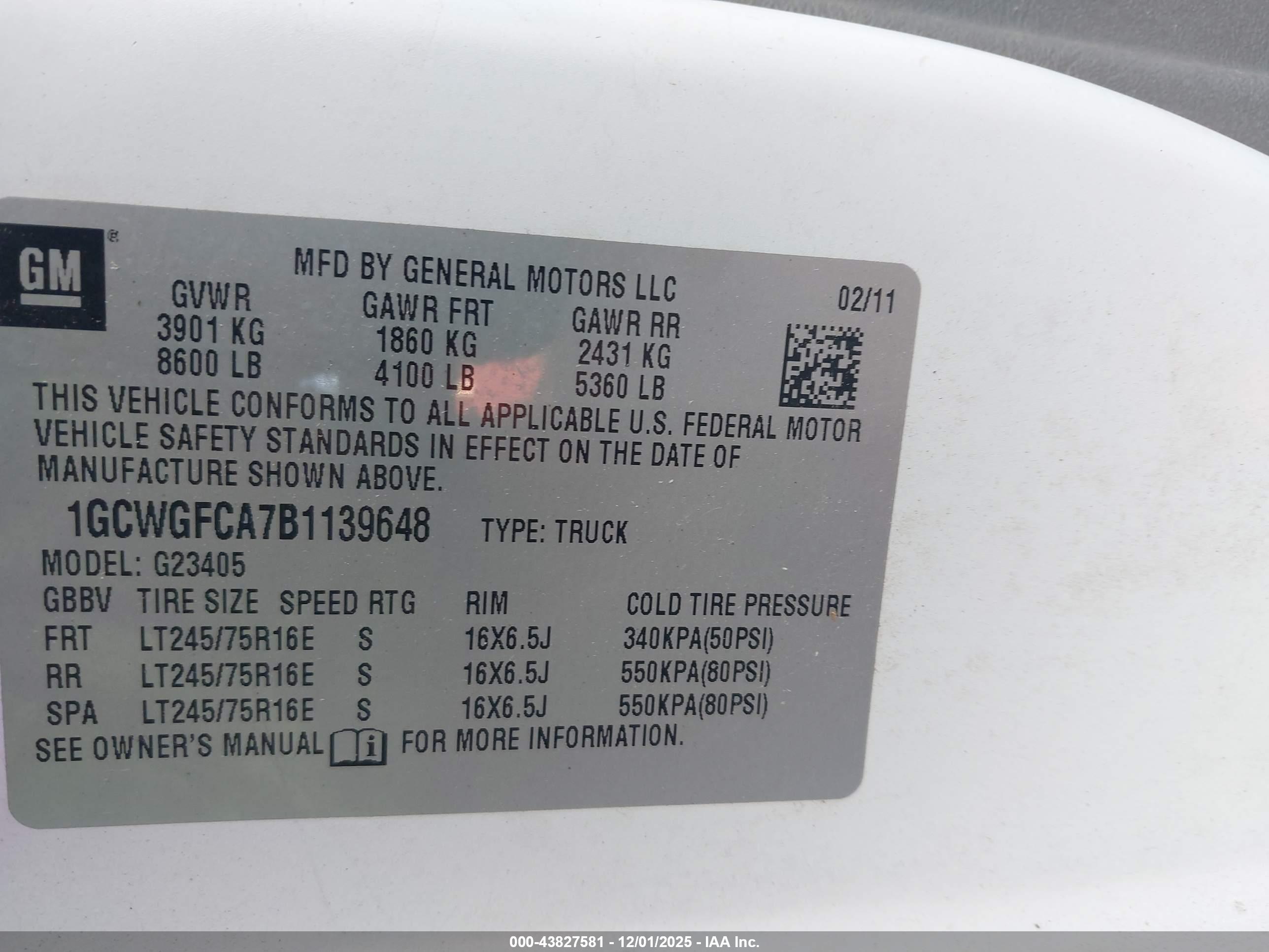 CHEVROLET EXPRESS image 9
