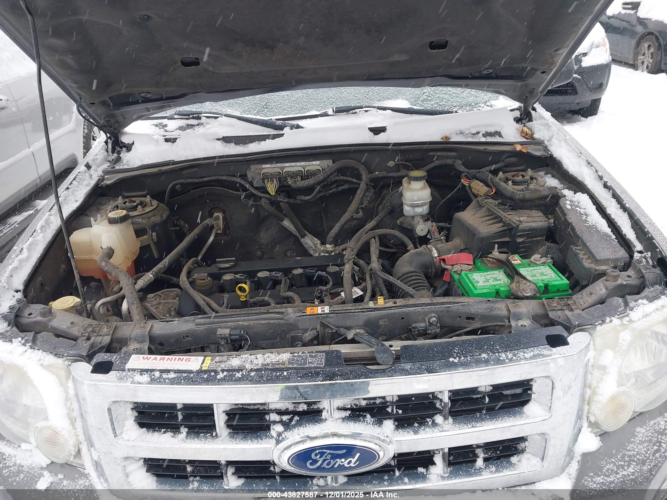 FORD ESCAPE image 10