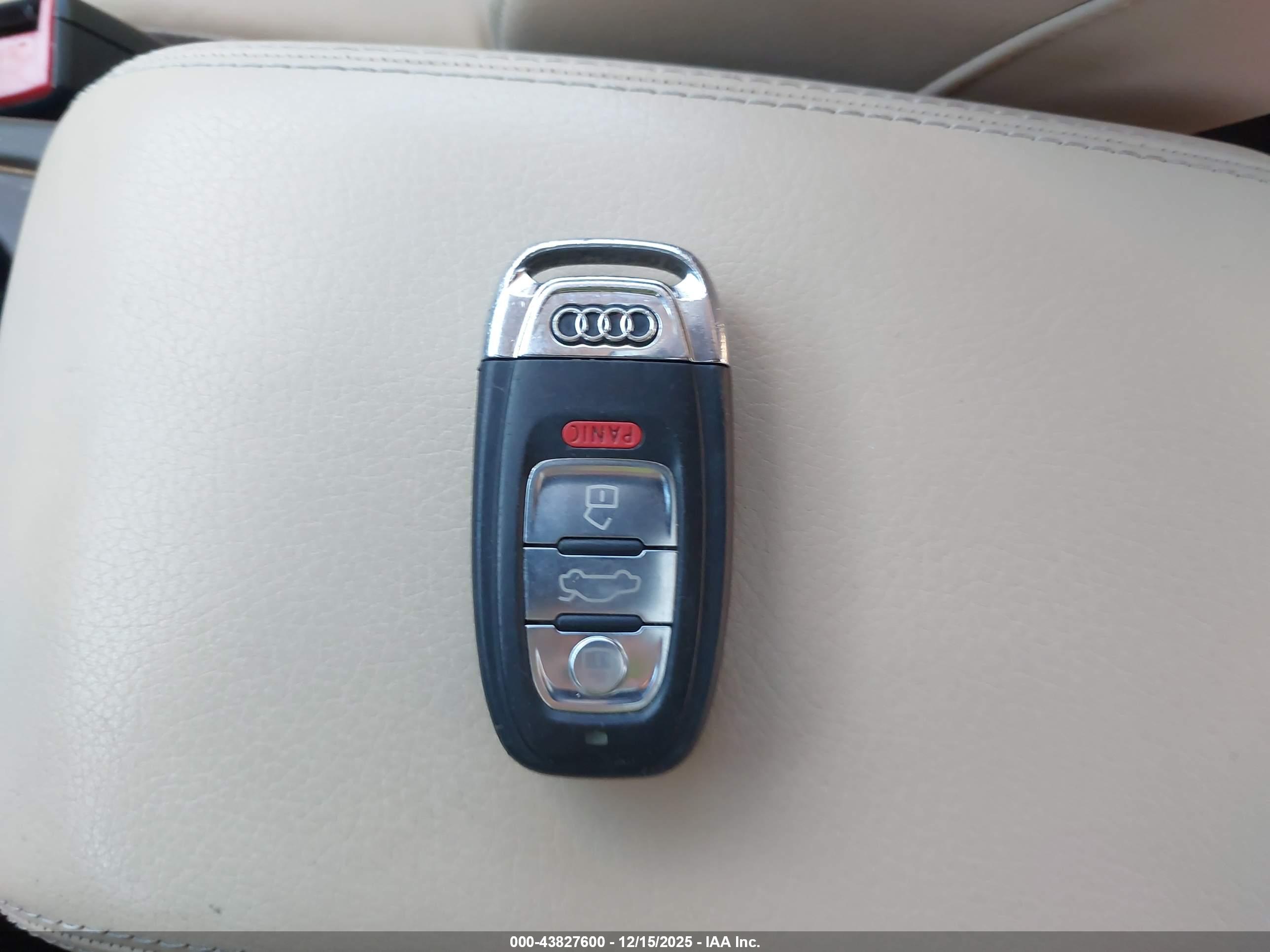 AUDI A4 image 11
