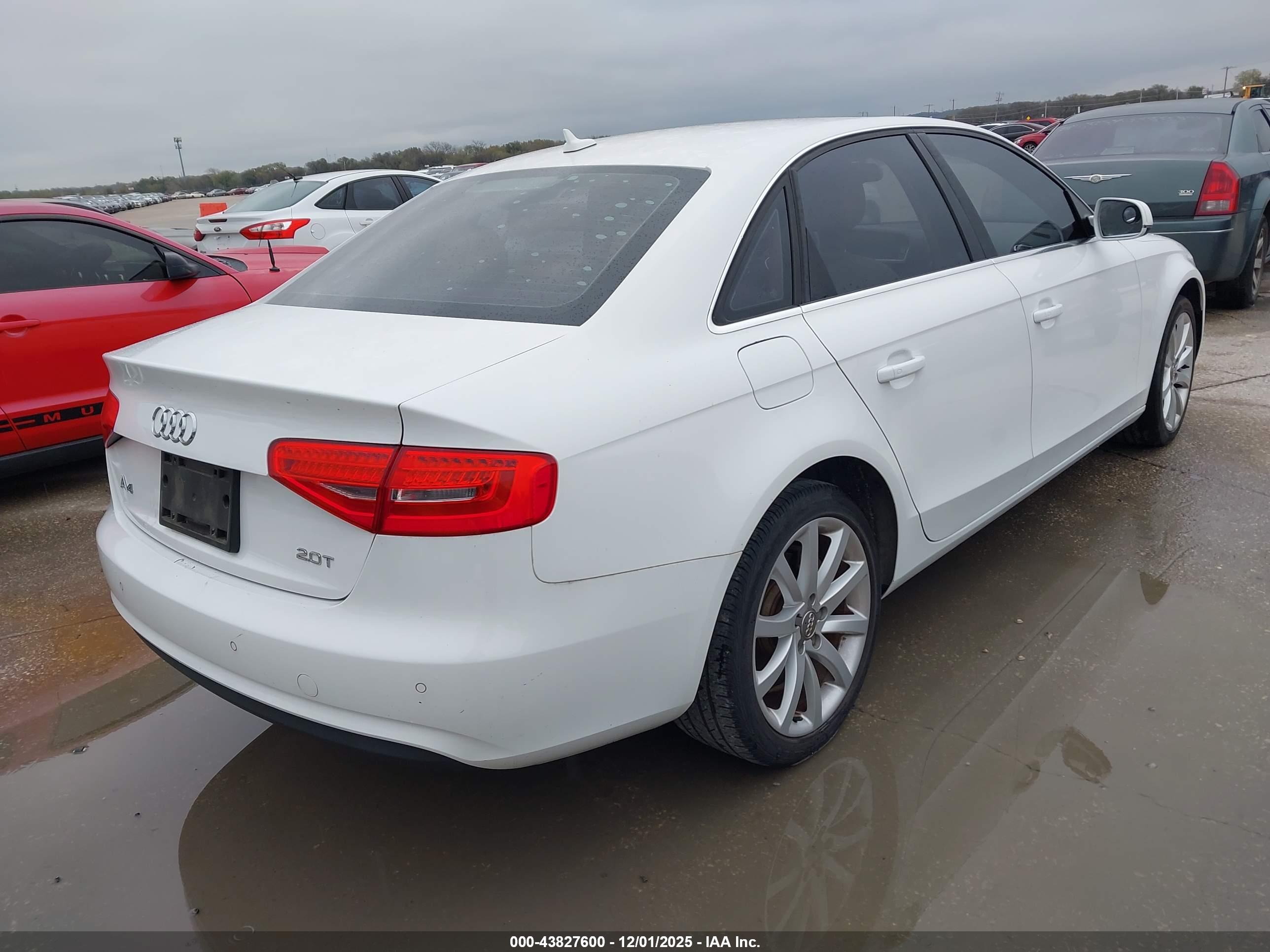 AUDI A4 image 4