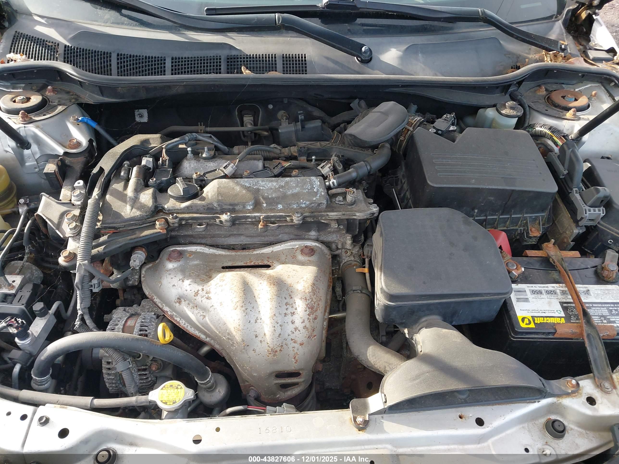 TOYOTA CAMRY image 10
