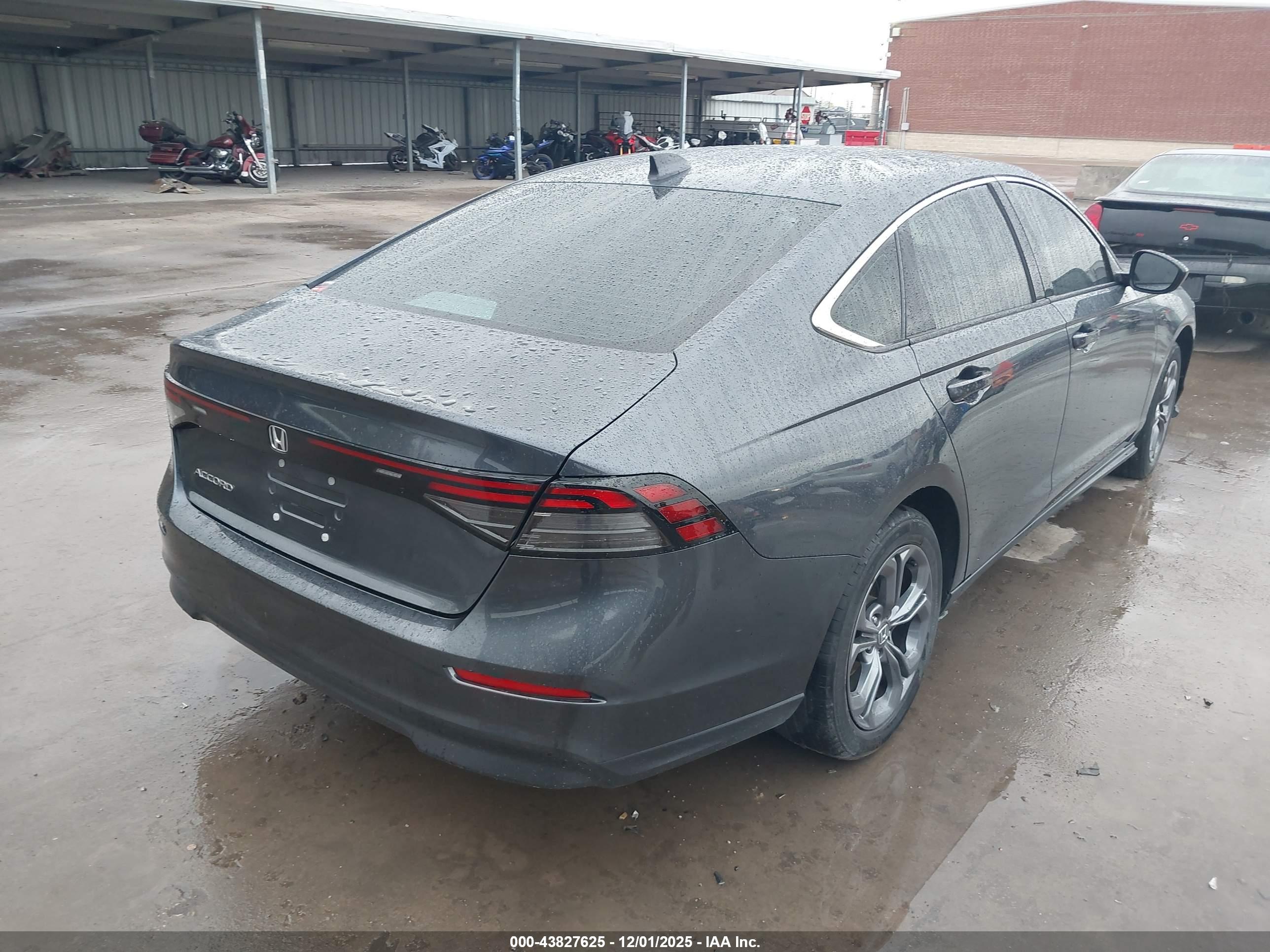 HONDA ACCORD image 4