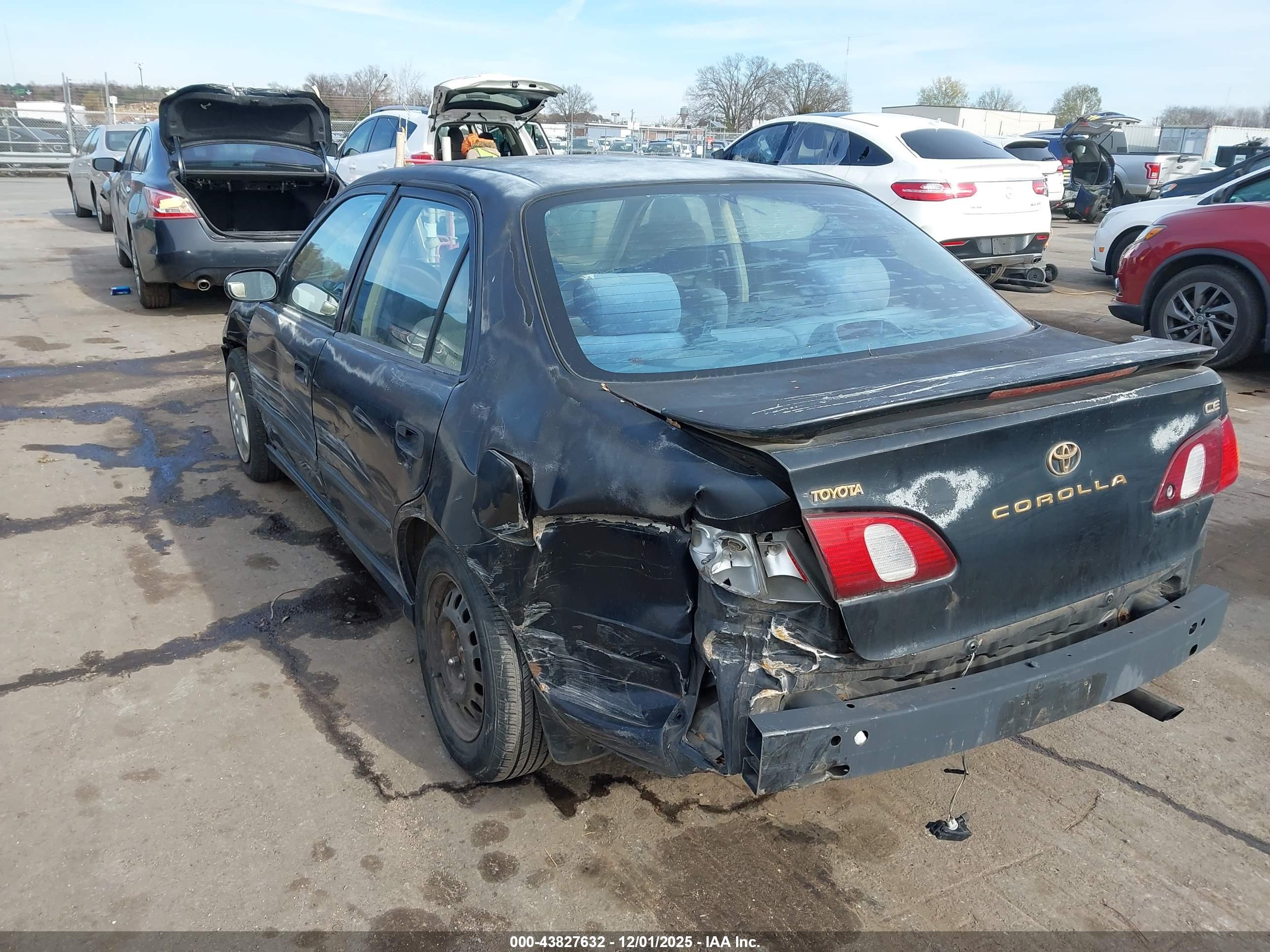 TOYOTA COROLLA image 3