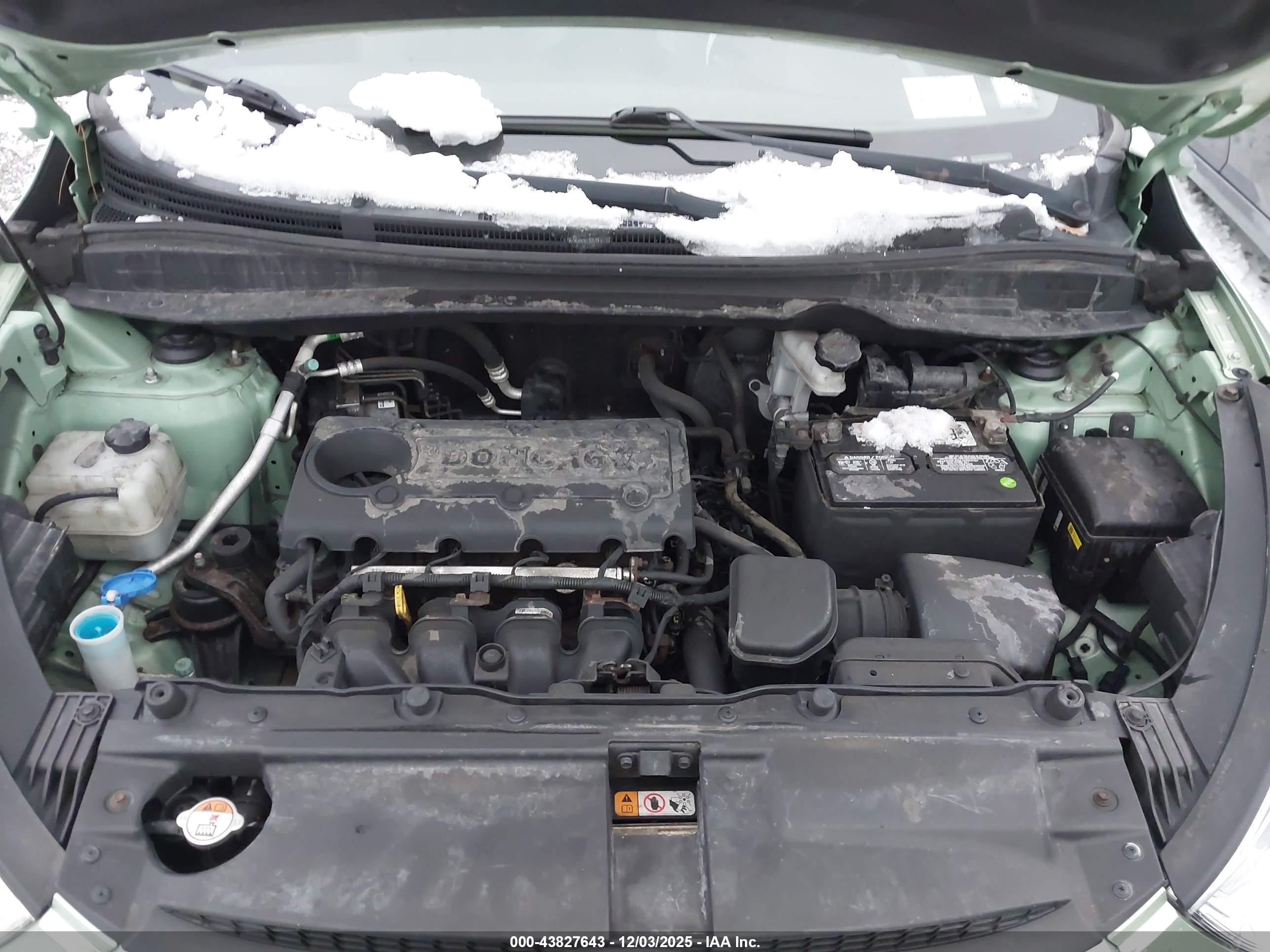 HYUNDAI TUCSON image 10