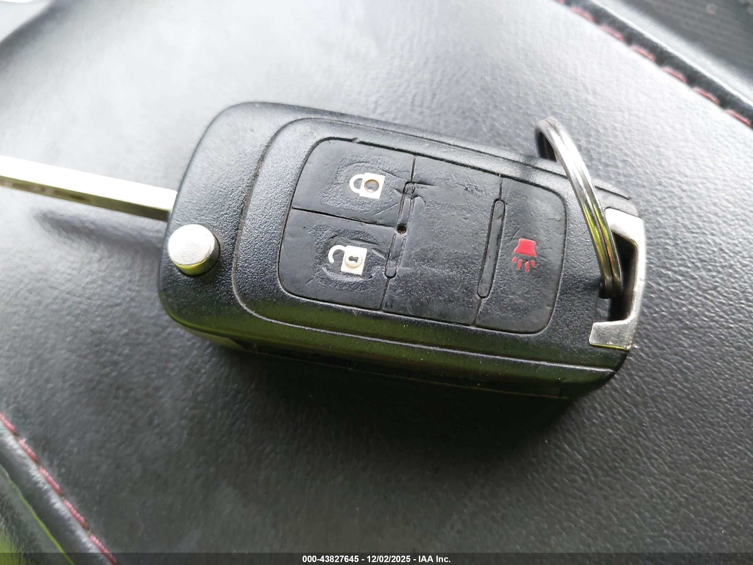 CHEVROLET EQUINOX image 11