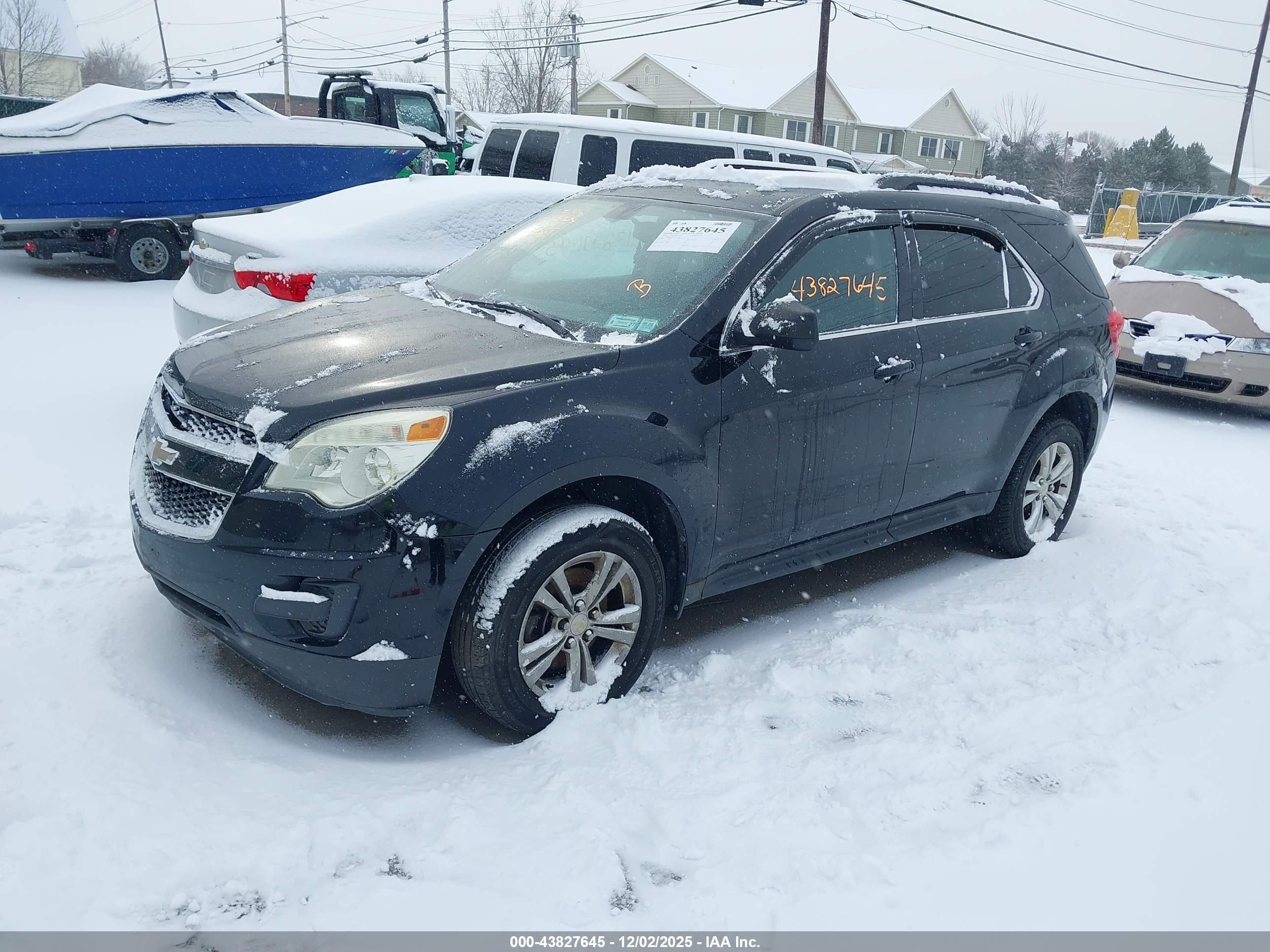 CHEVROLET EQUINOX image 2