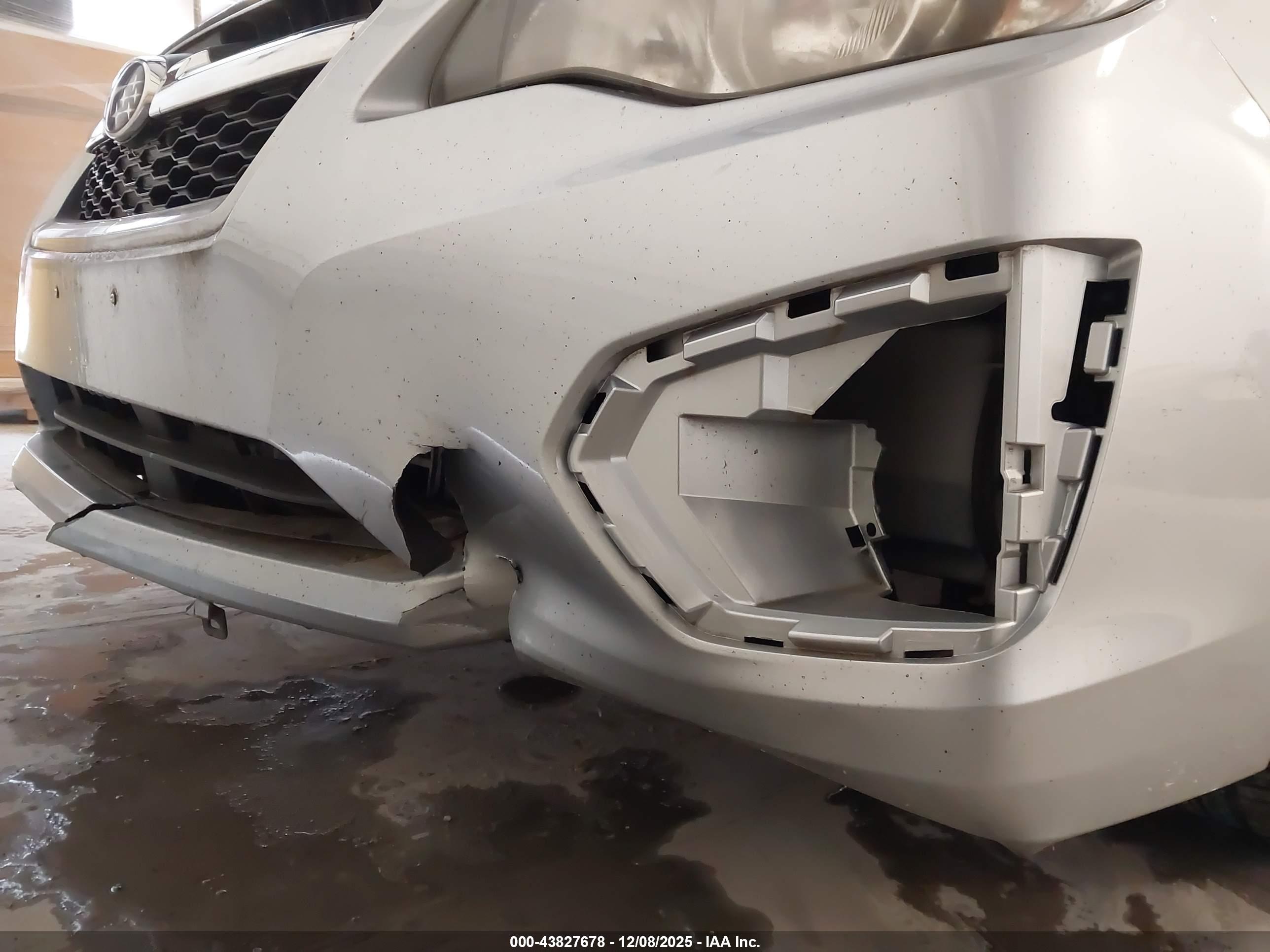 SUBARU IMPREZA image 6