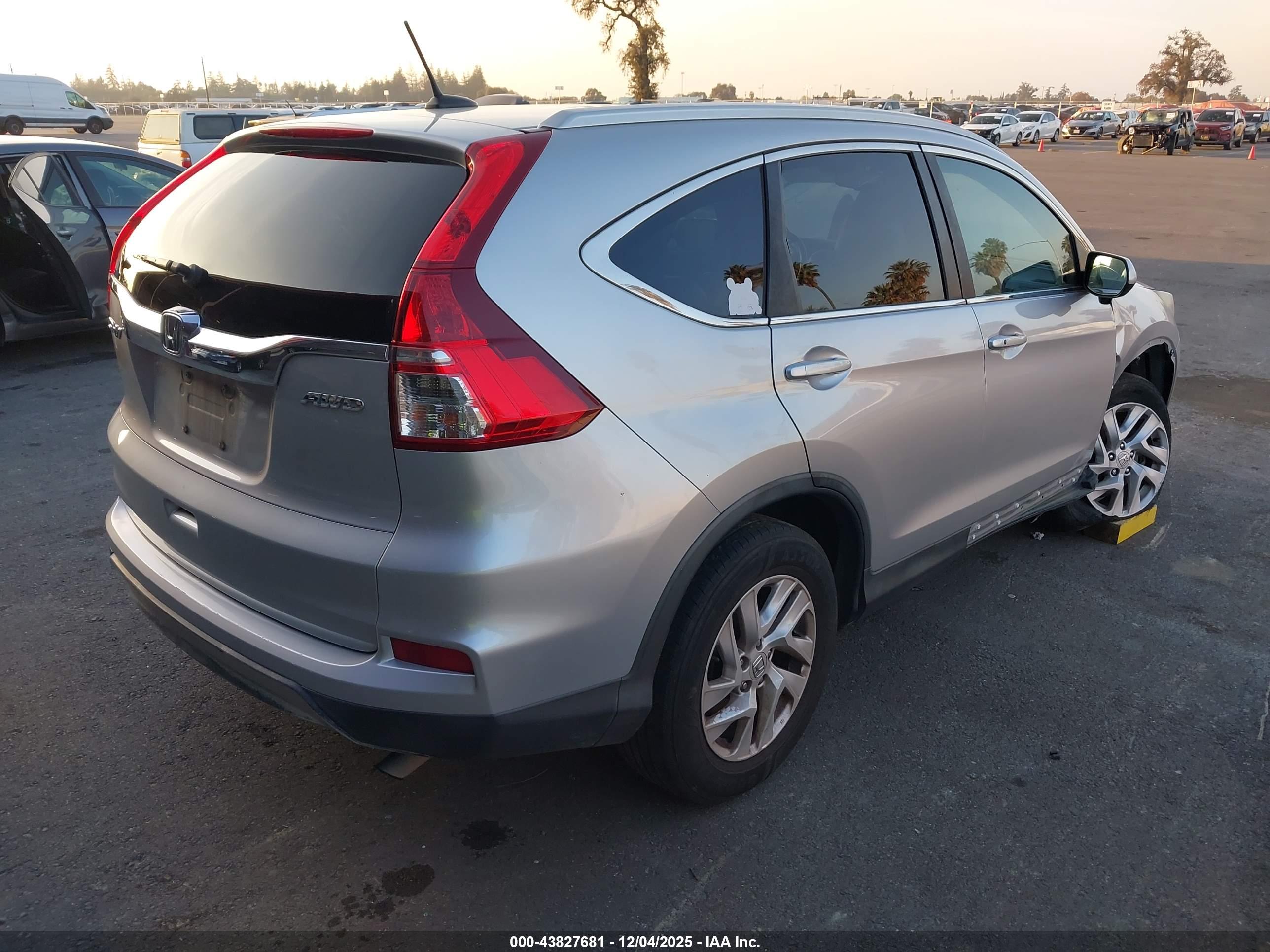 HONDA CR-V image 4
