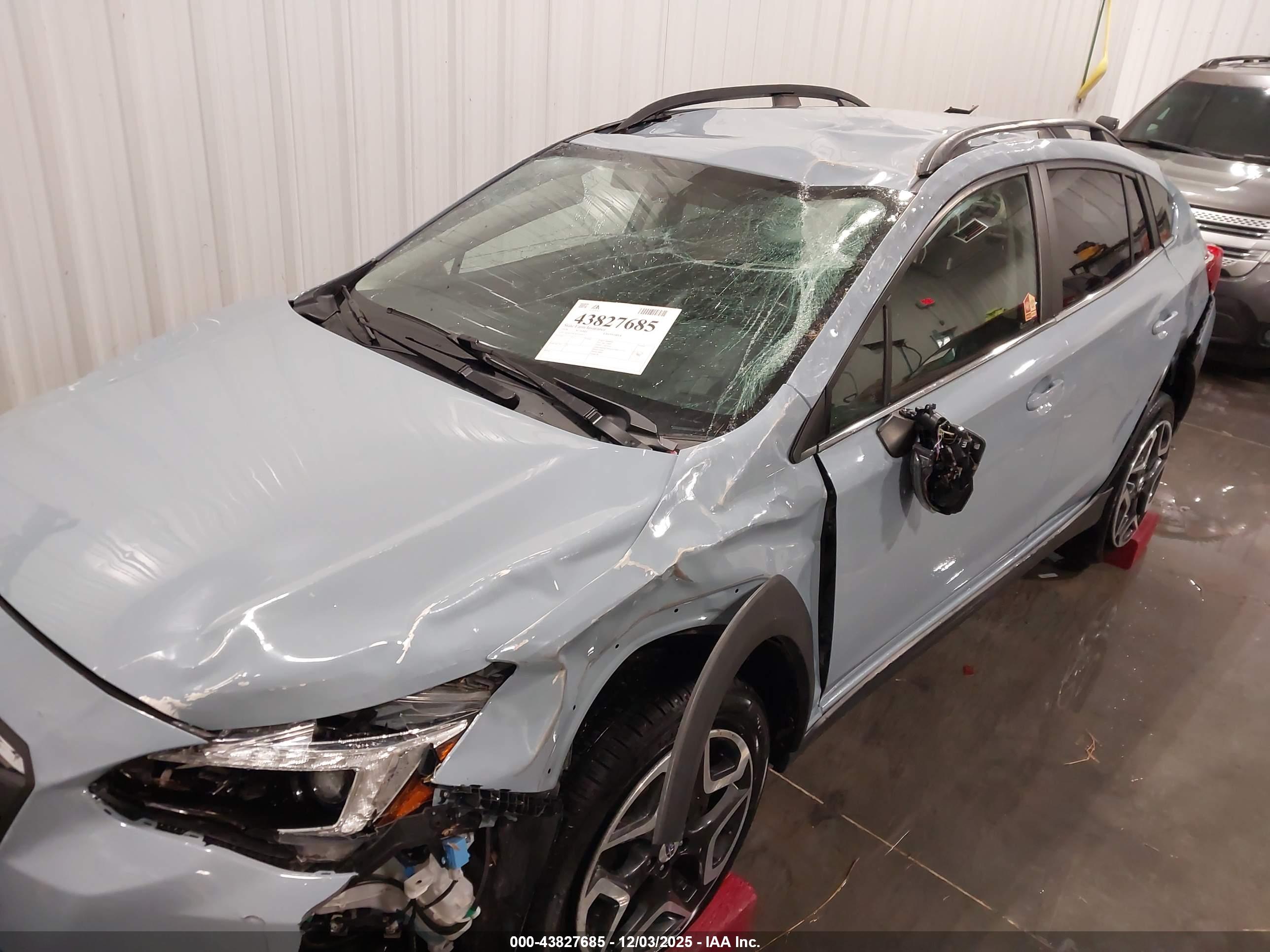SUBARU CROSSTREK image 6