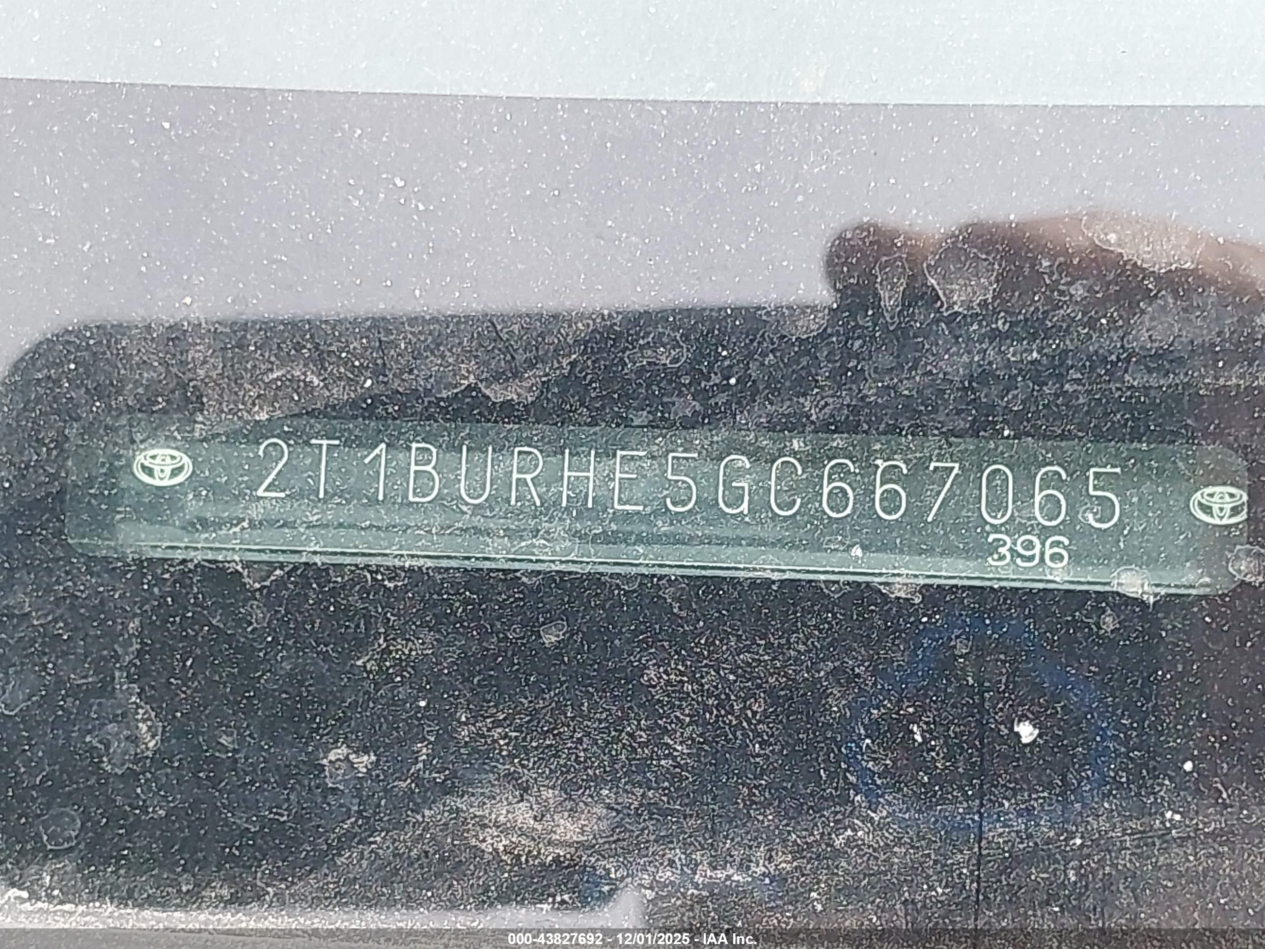 TOYOTA COROLLA image 9
