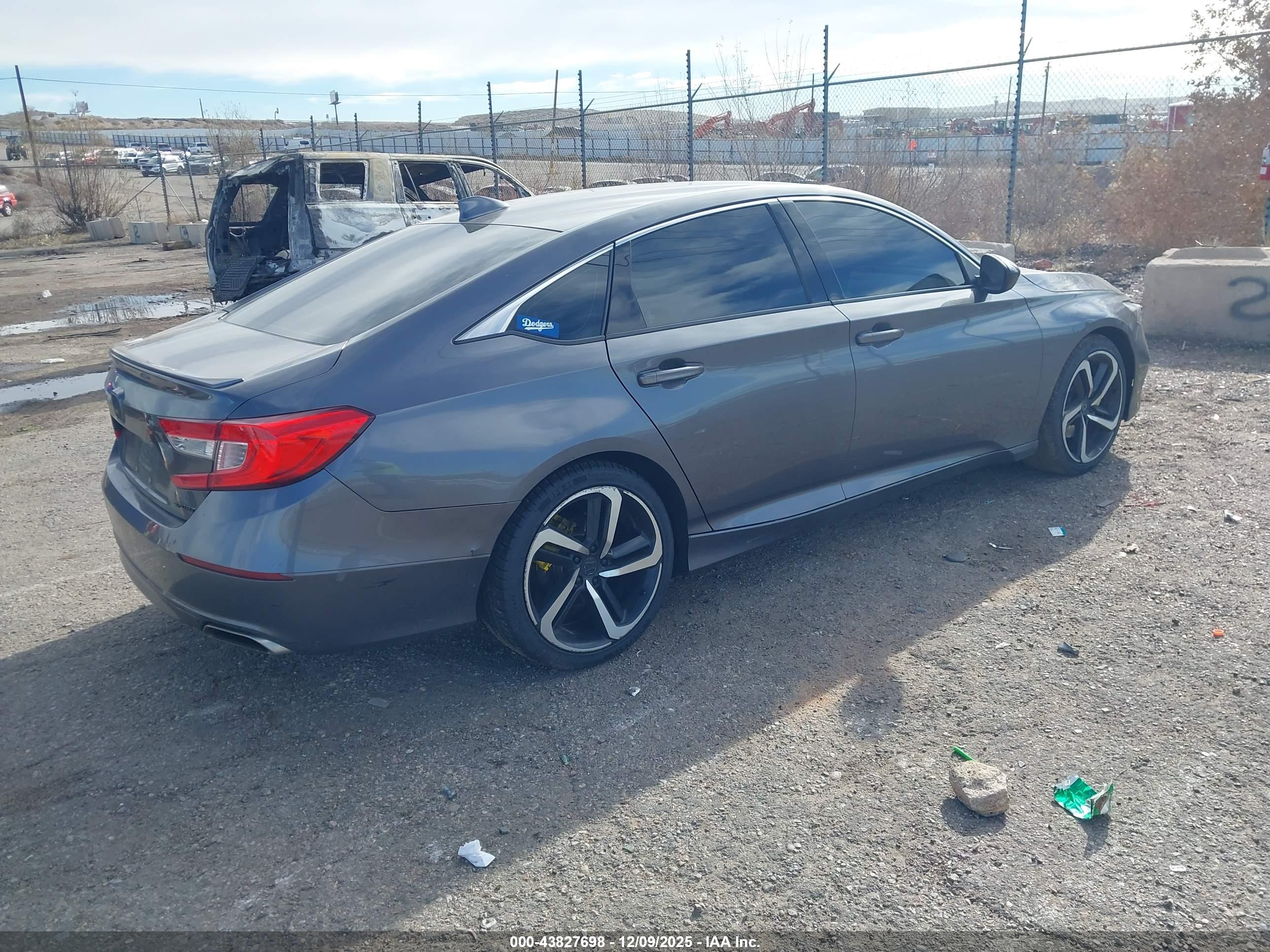 HONDA ACCORD image 4