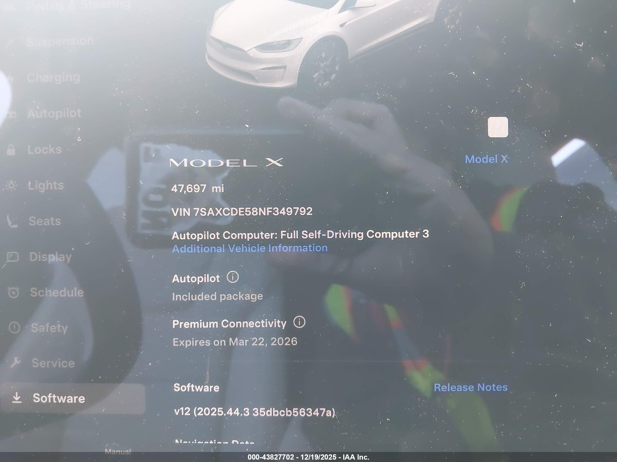 TESLA MODEL image 7