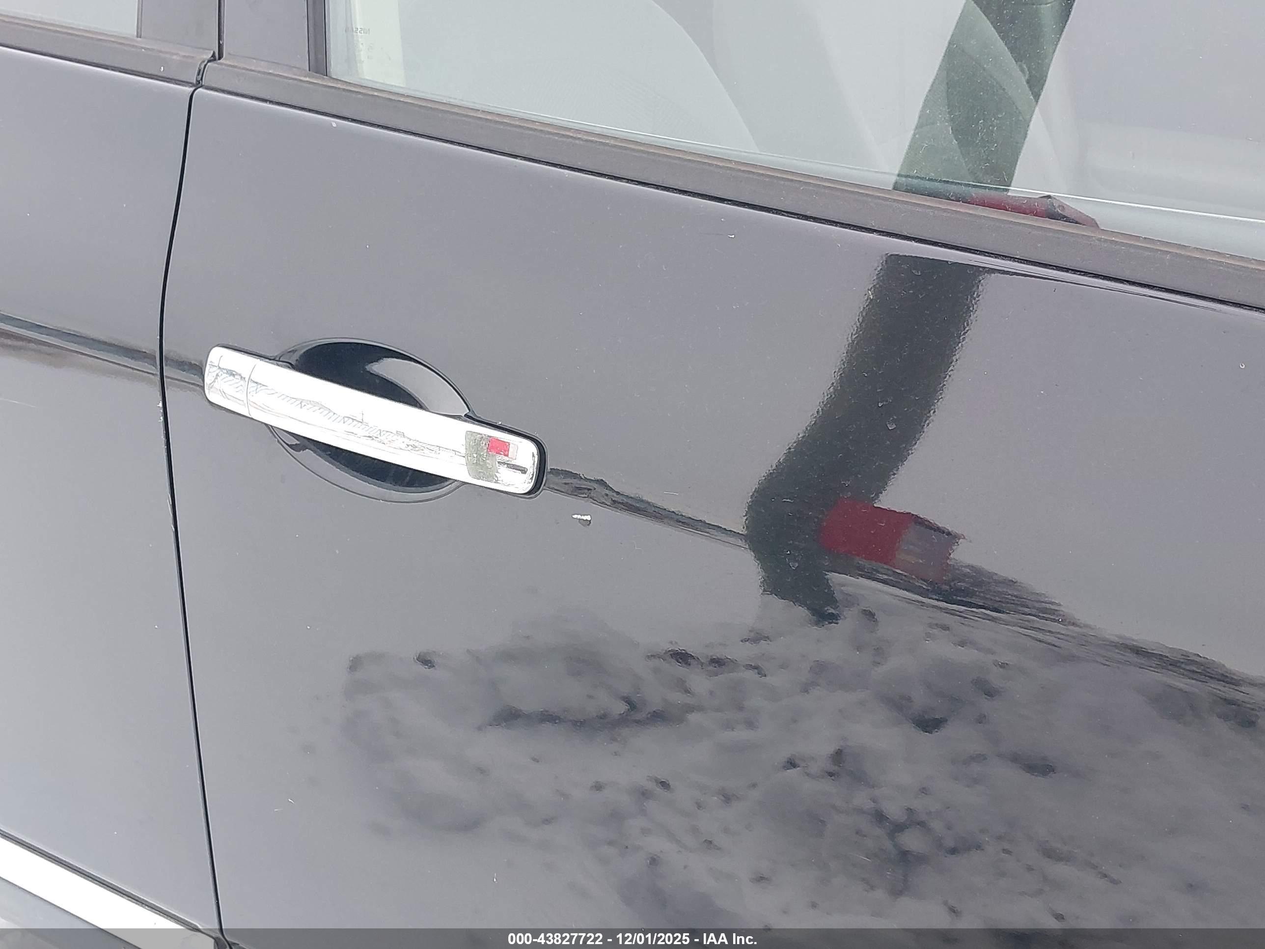 NISSAN ROGUE image 6