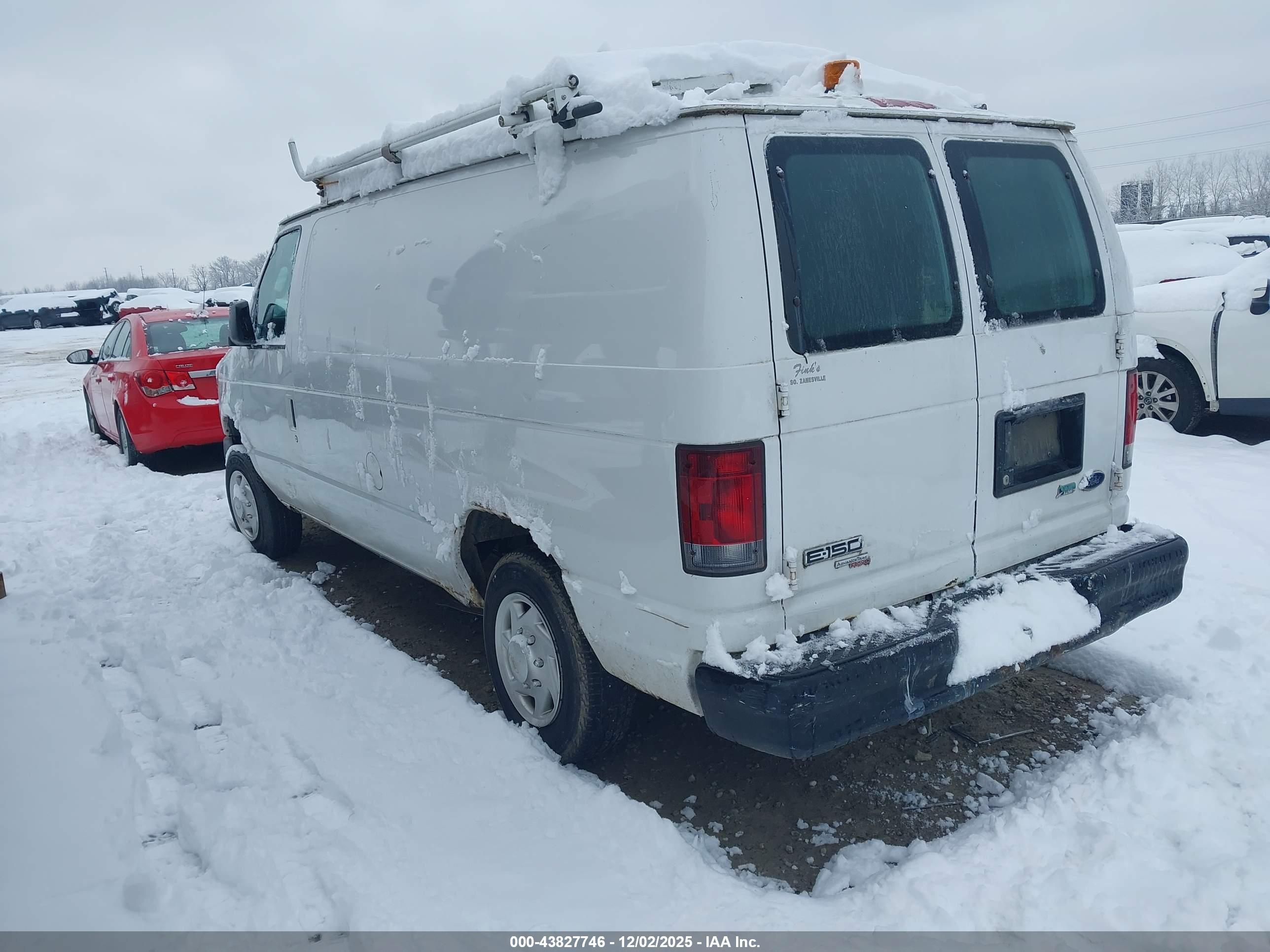 FORD E-150 image 3