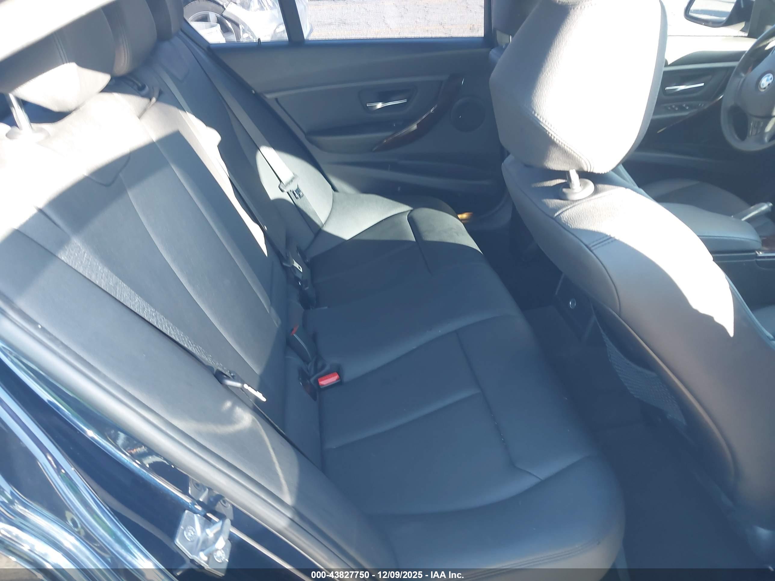 BMW 328I image 8