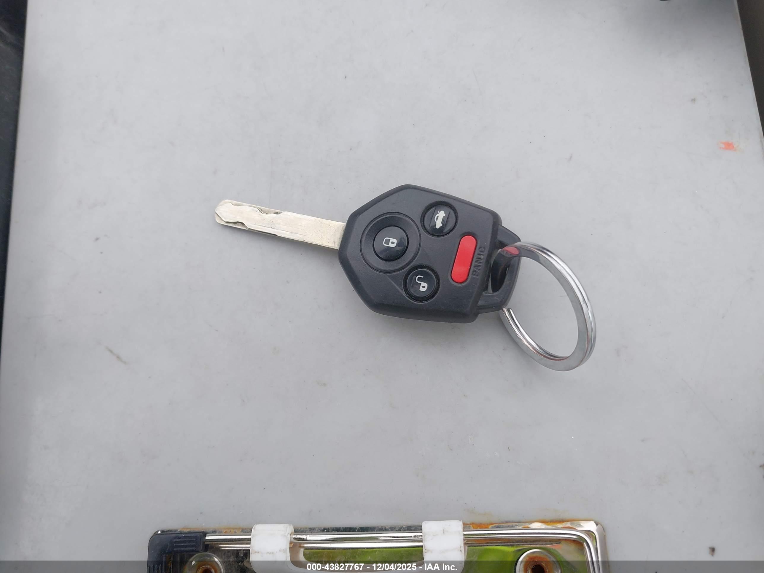 SUBARU OUTBACK image 11