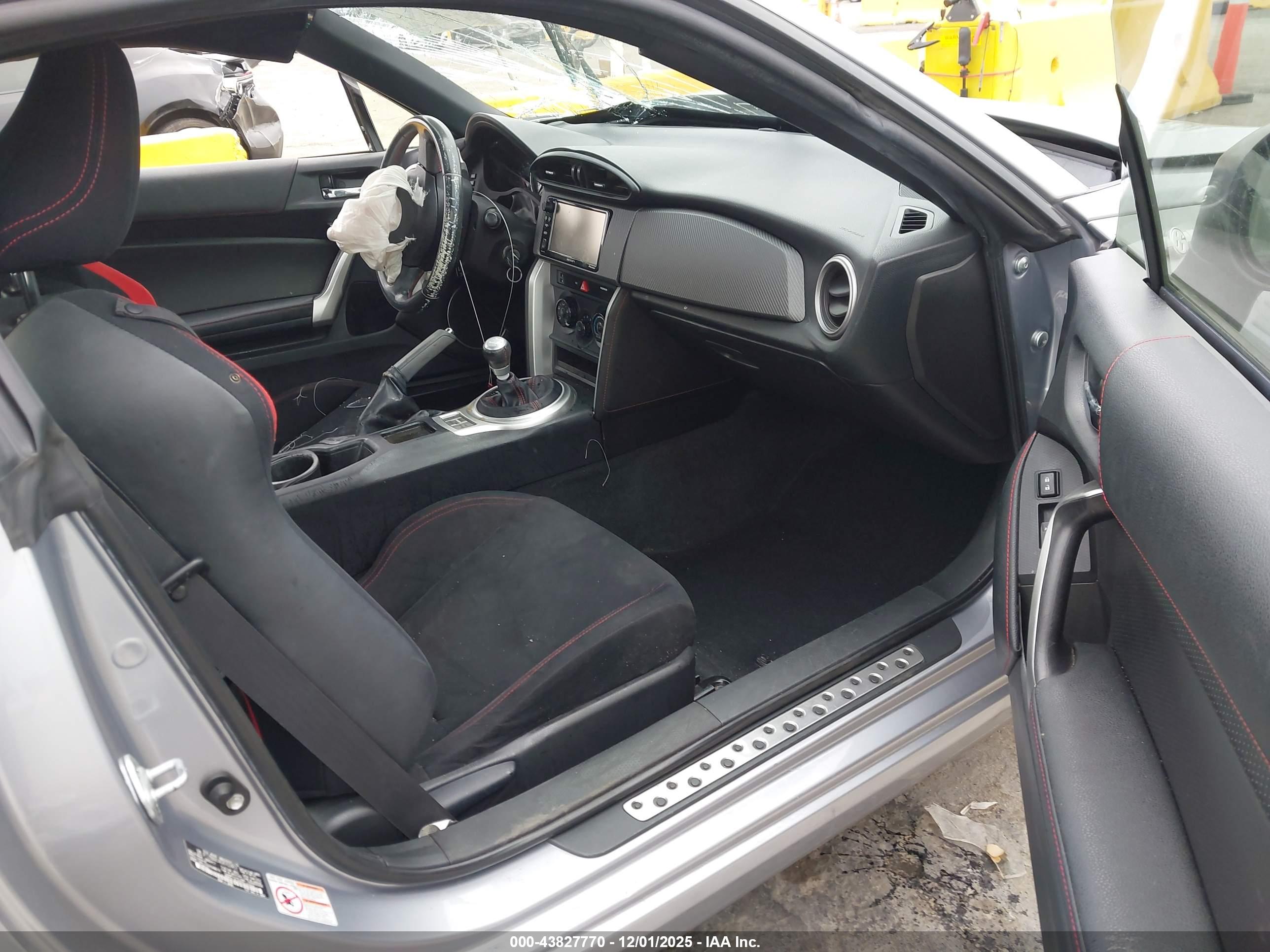 SCION FR-S image 5