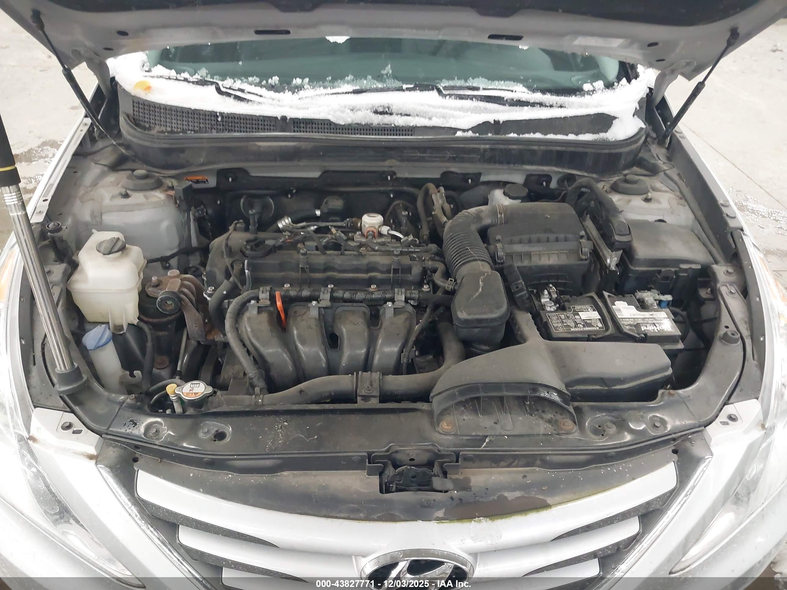 HYUNDAI SONATA image 6