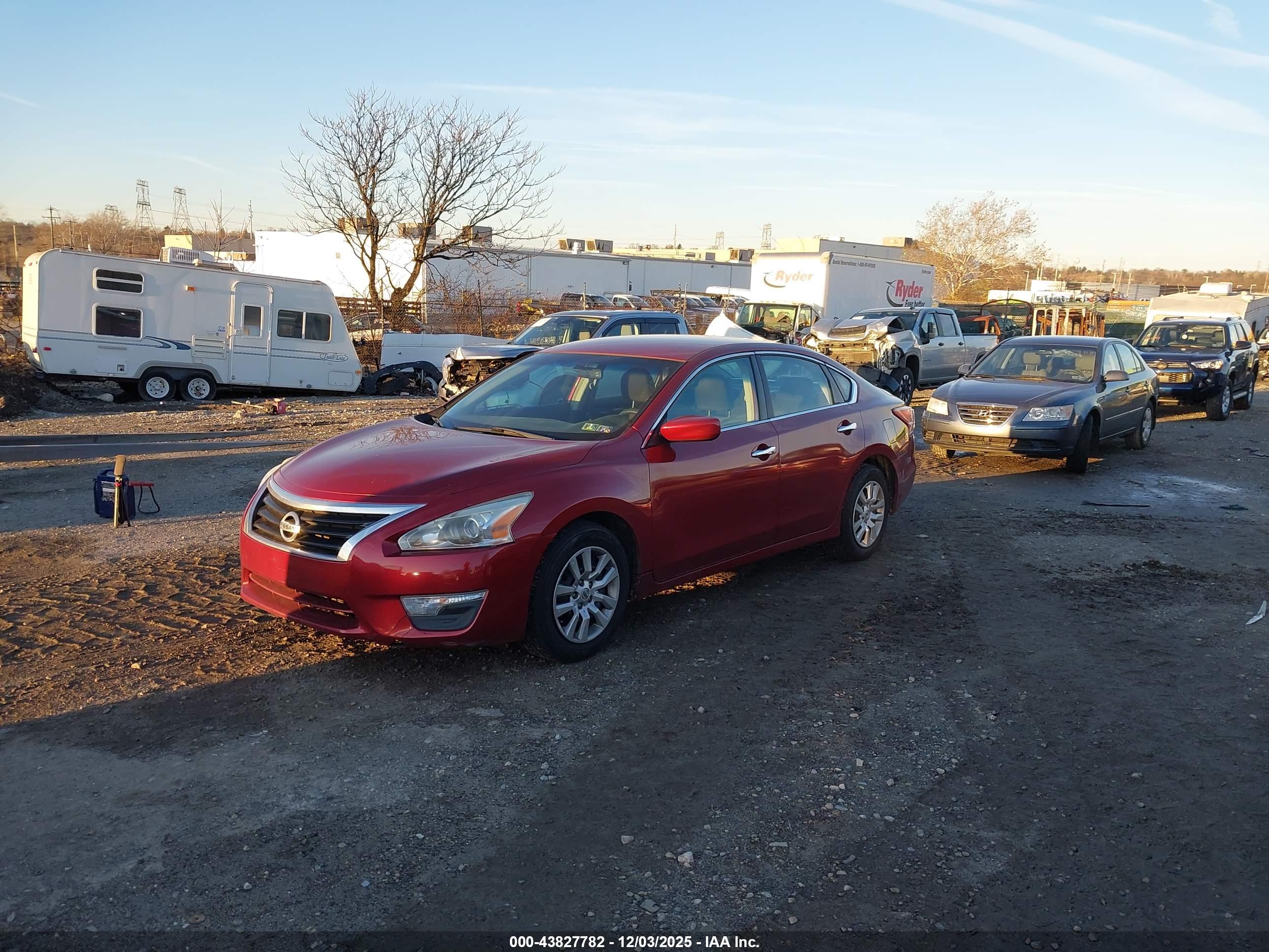 NISSAN ALTIMA image 2