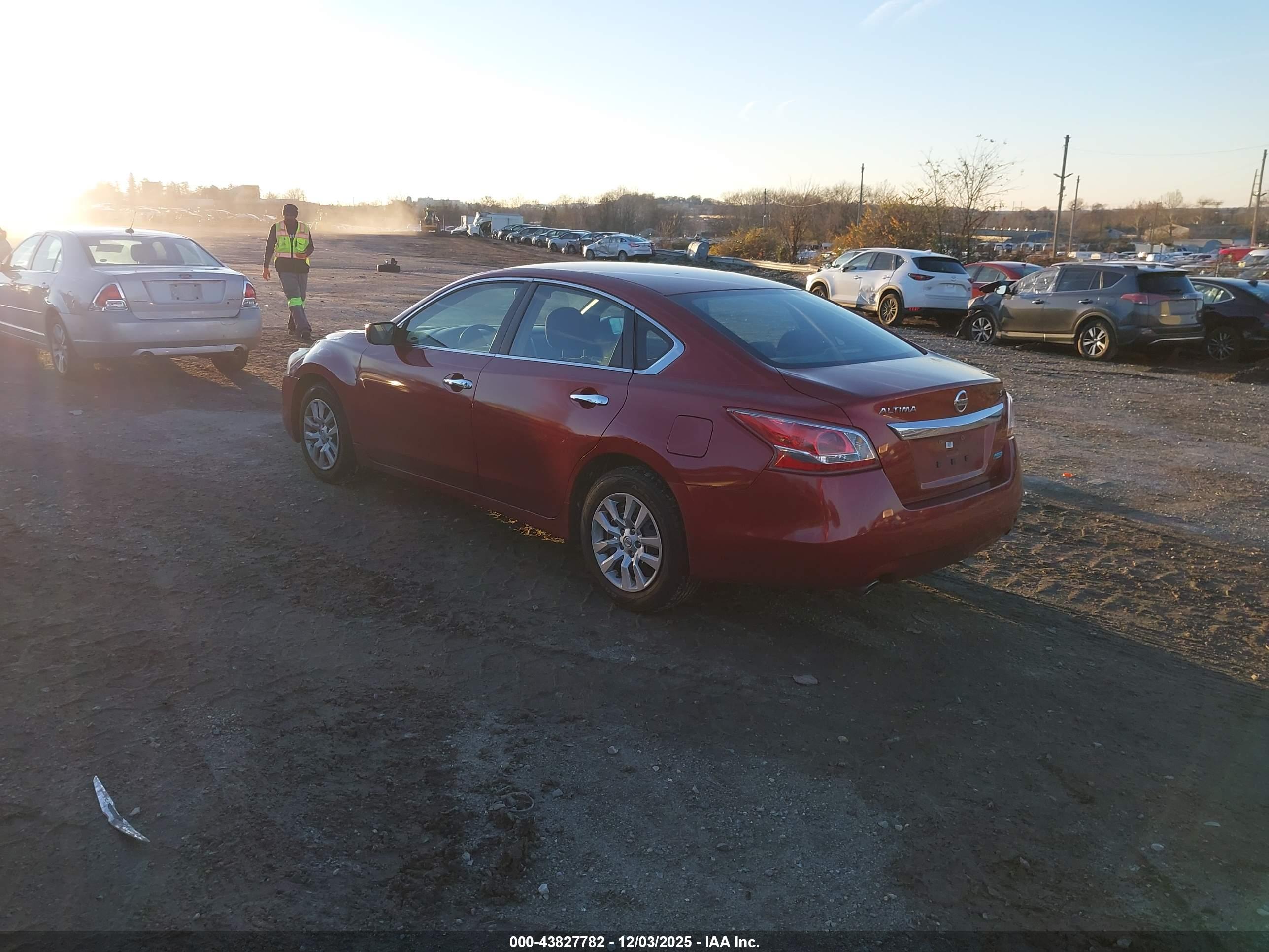 NISSAN ALTIMA image 3