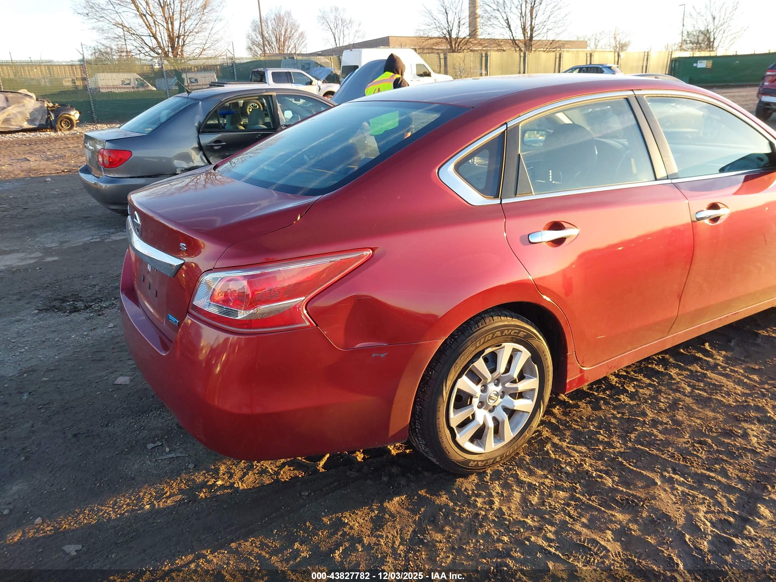 NISSAN ALTIMA image 6