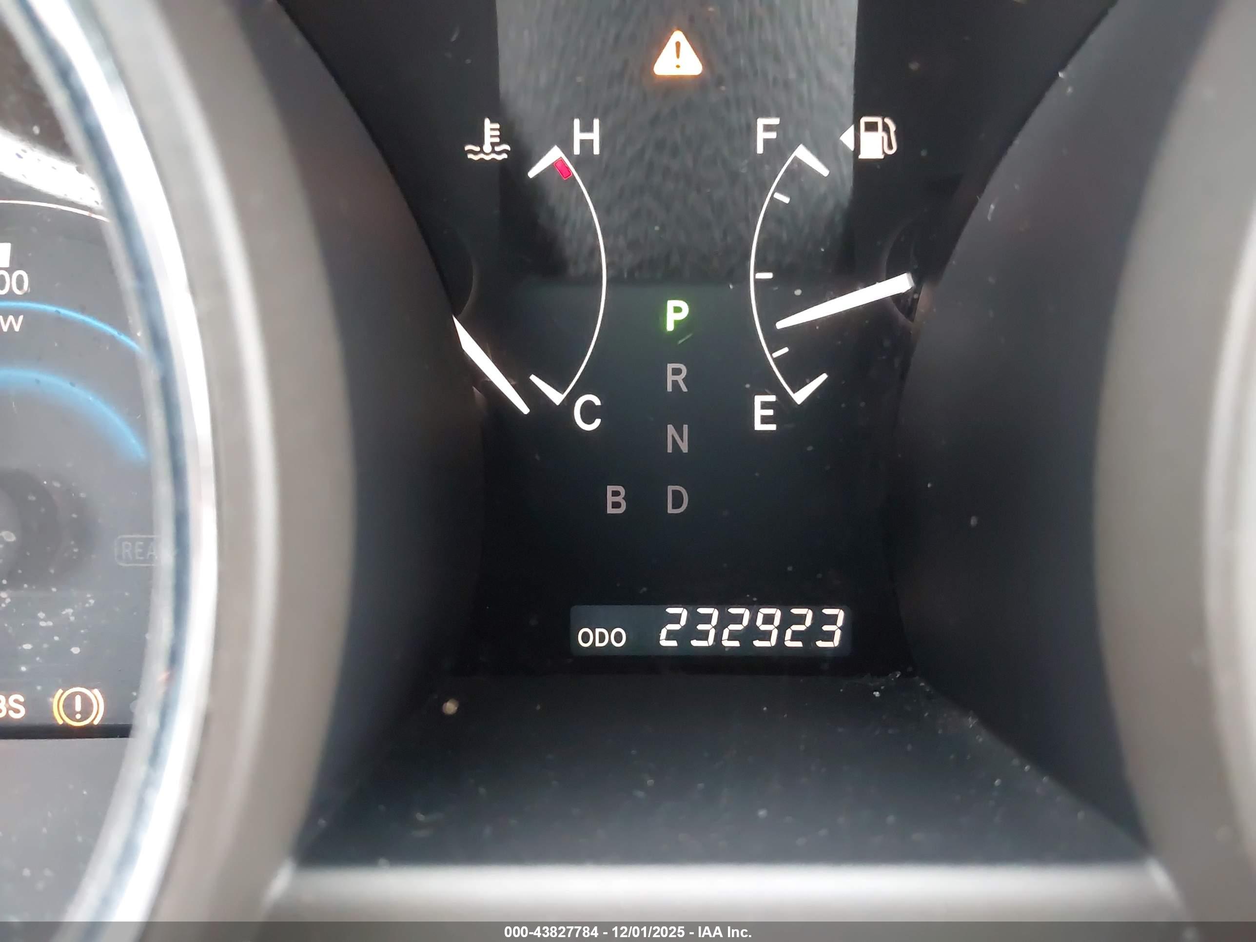 TOYOTA HIGHLANDER image 7