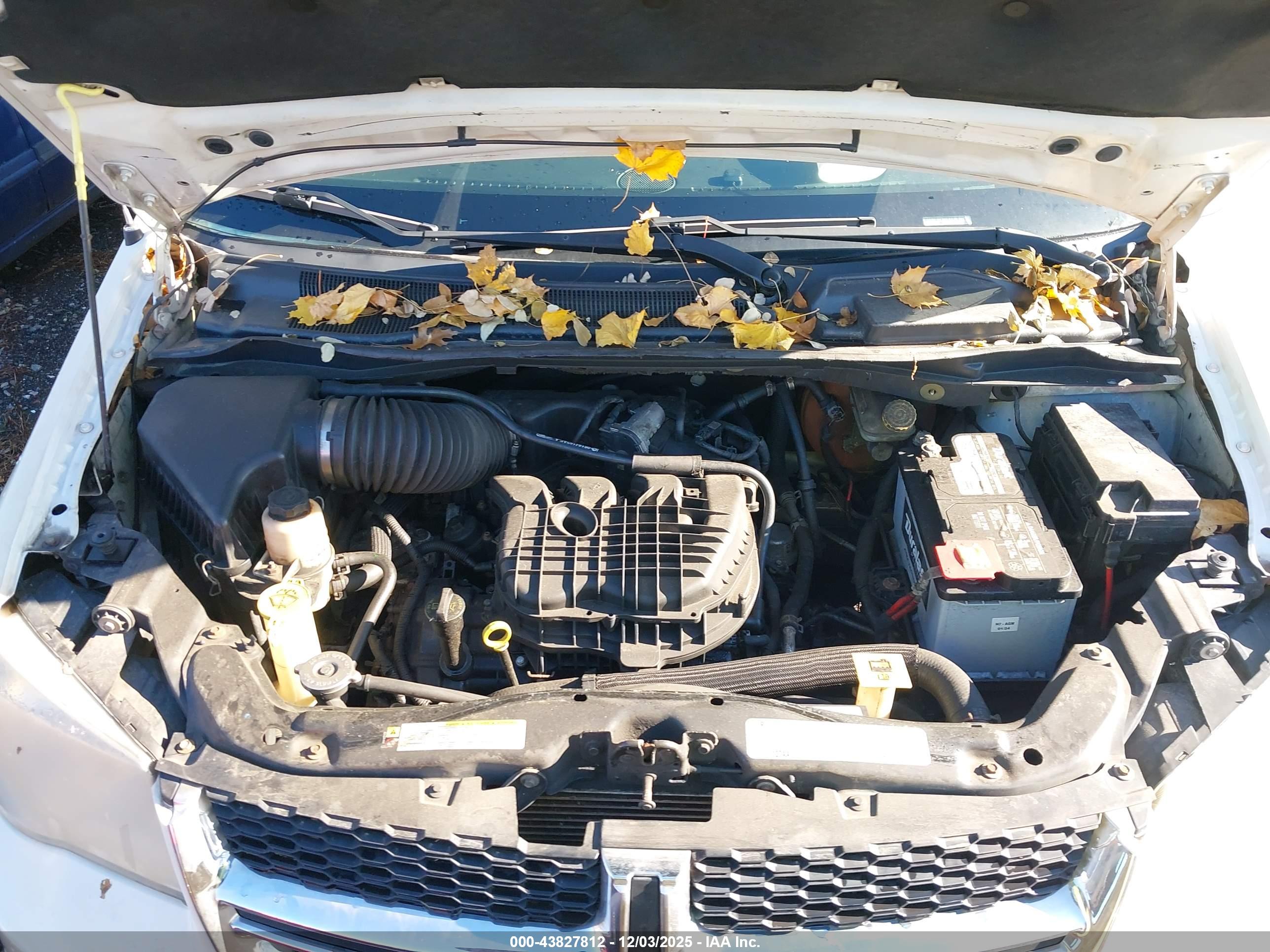 DODGE GRAND image 10