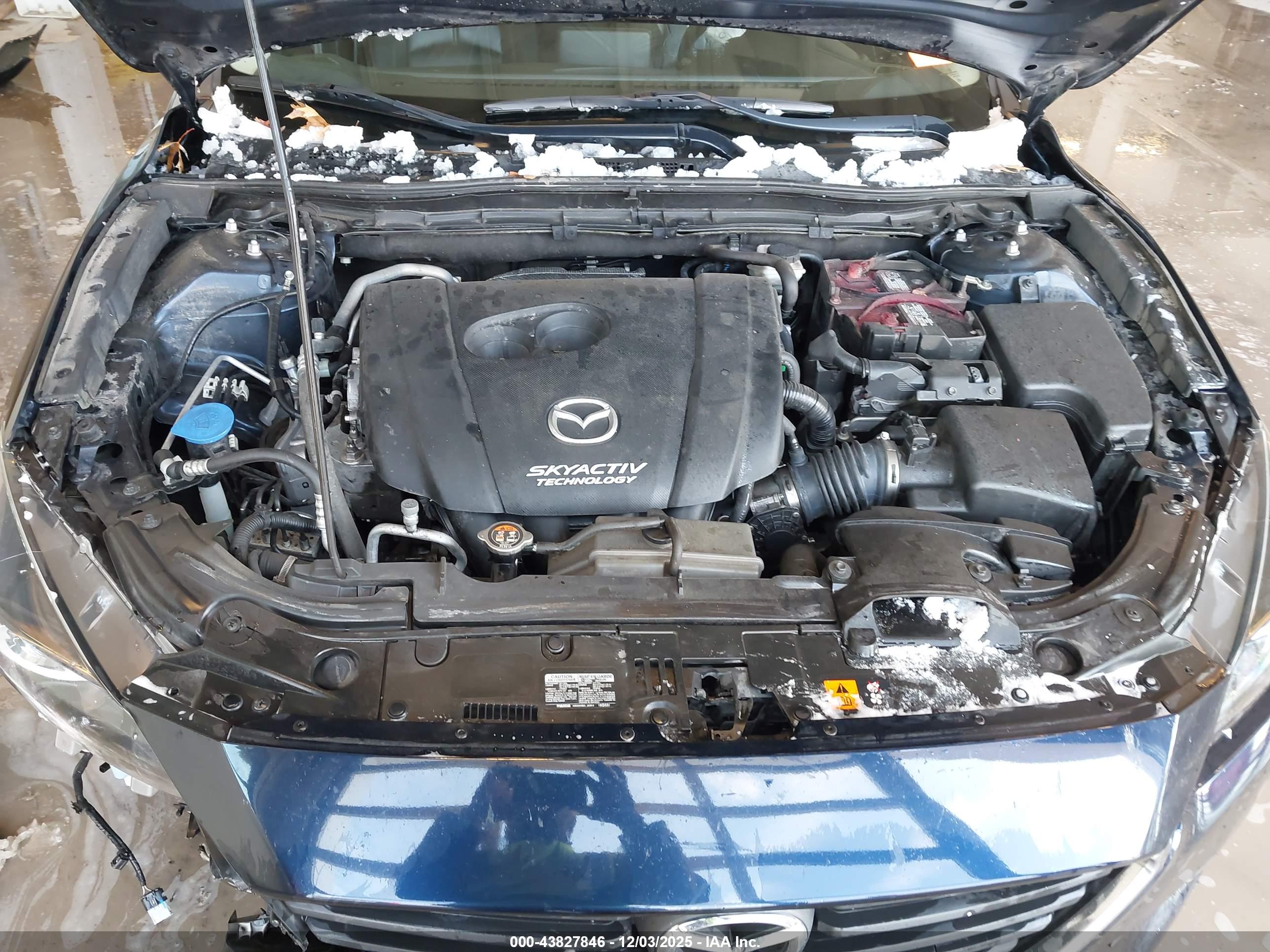 MAZDA MAZDA3 image 10