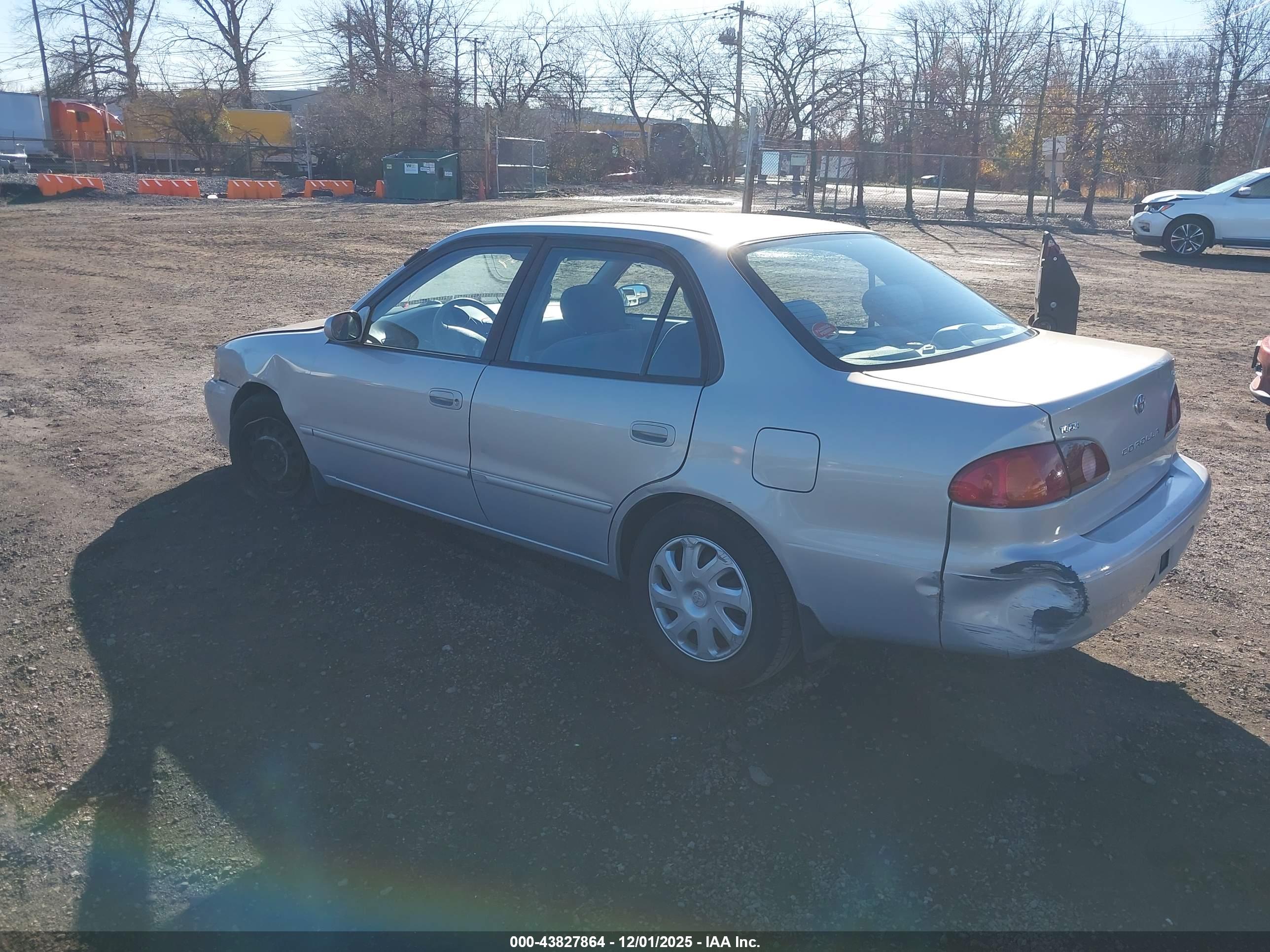 TOYOTA COROLLA image 3
