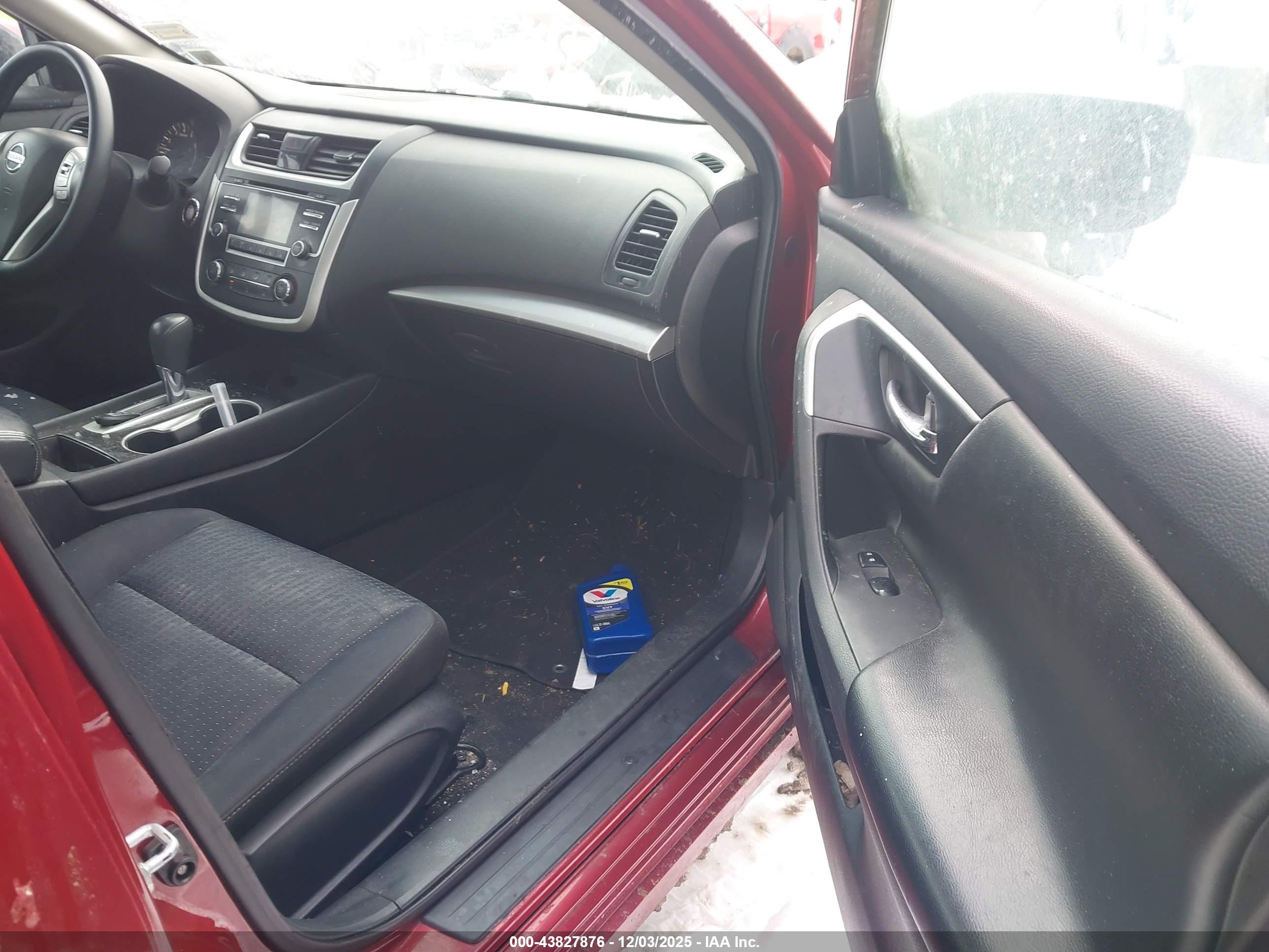 NISSAN ALTIMA image 5
