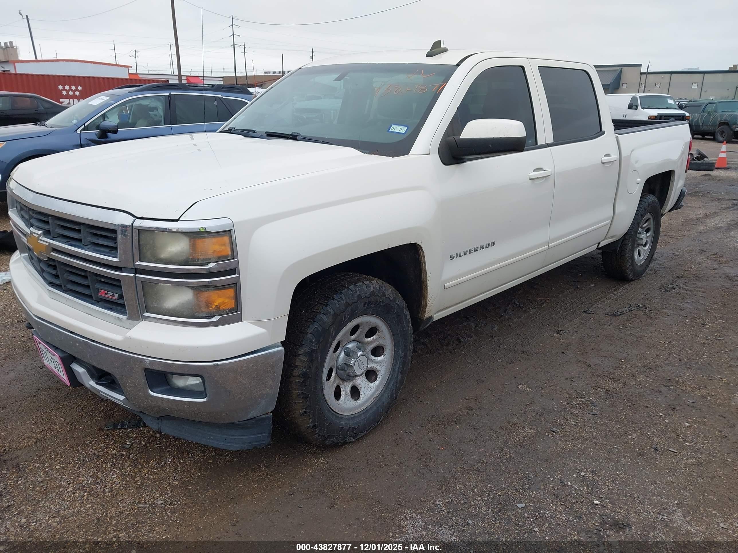 CHEVROLET SILVERADO image 2