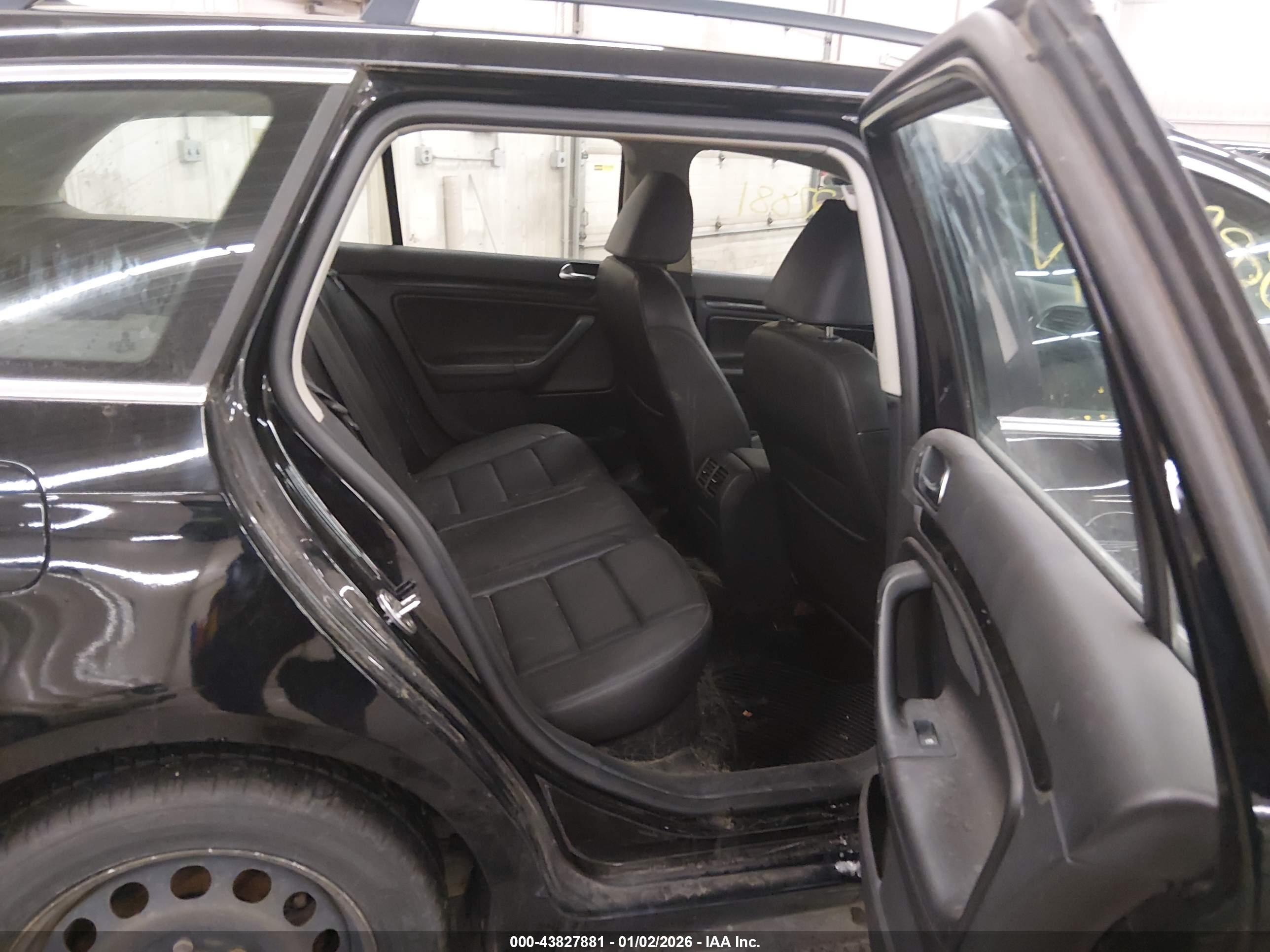 VOLKSWAGEN JETTA image 8