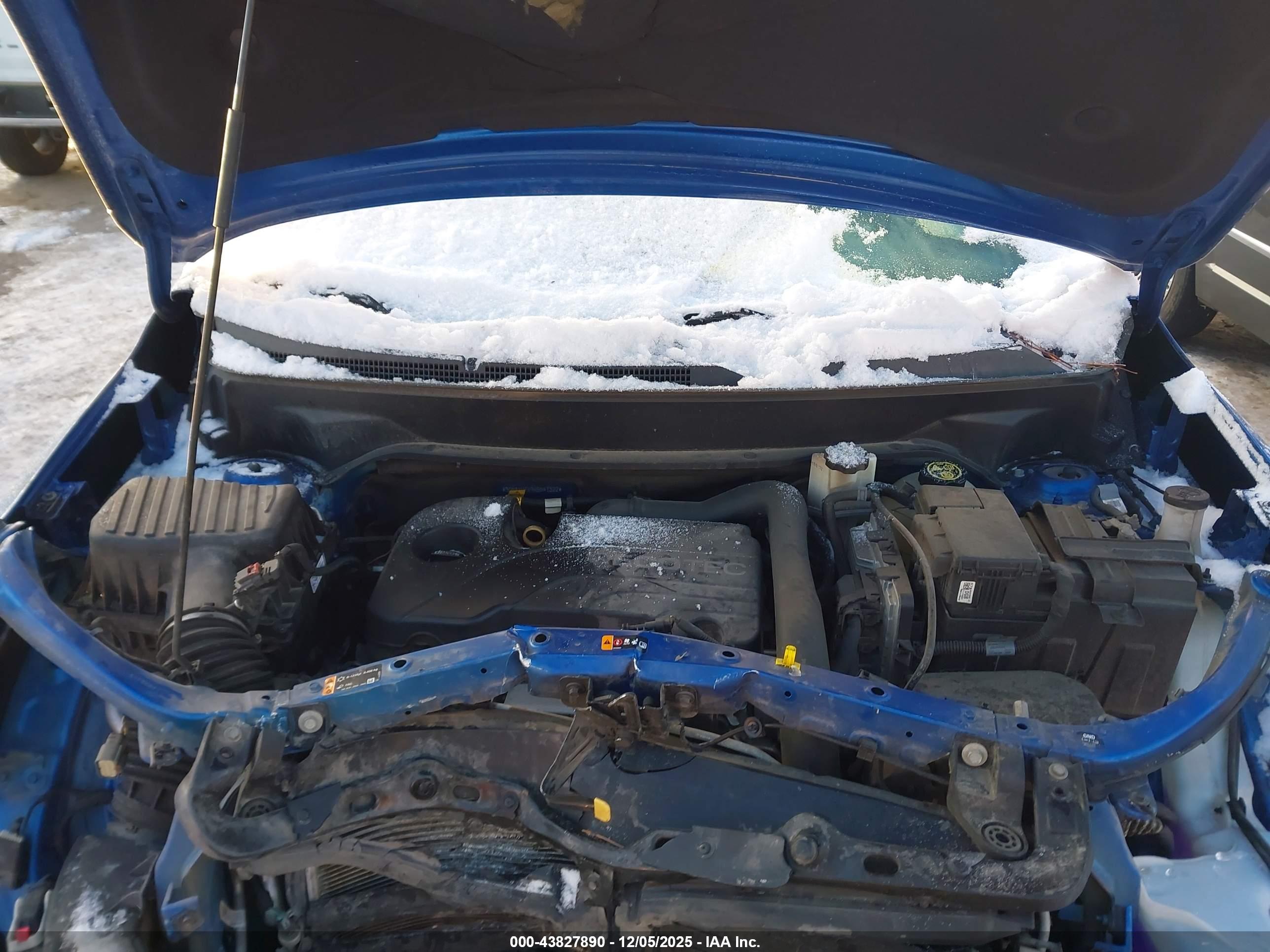CHEVROLET EQUINOX image 10