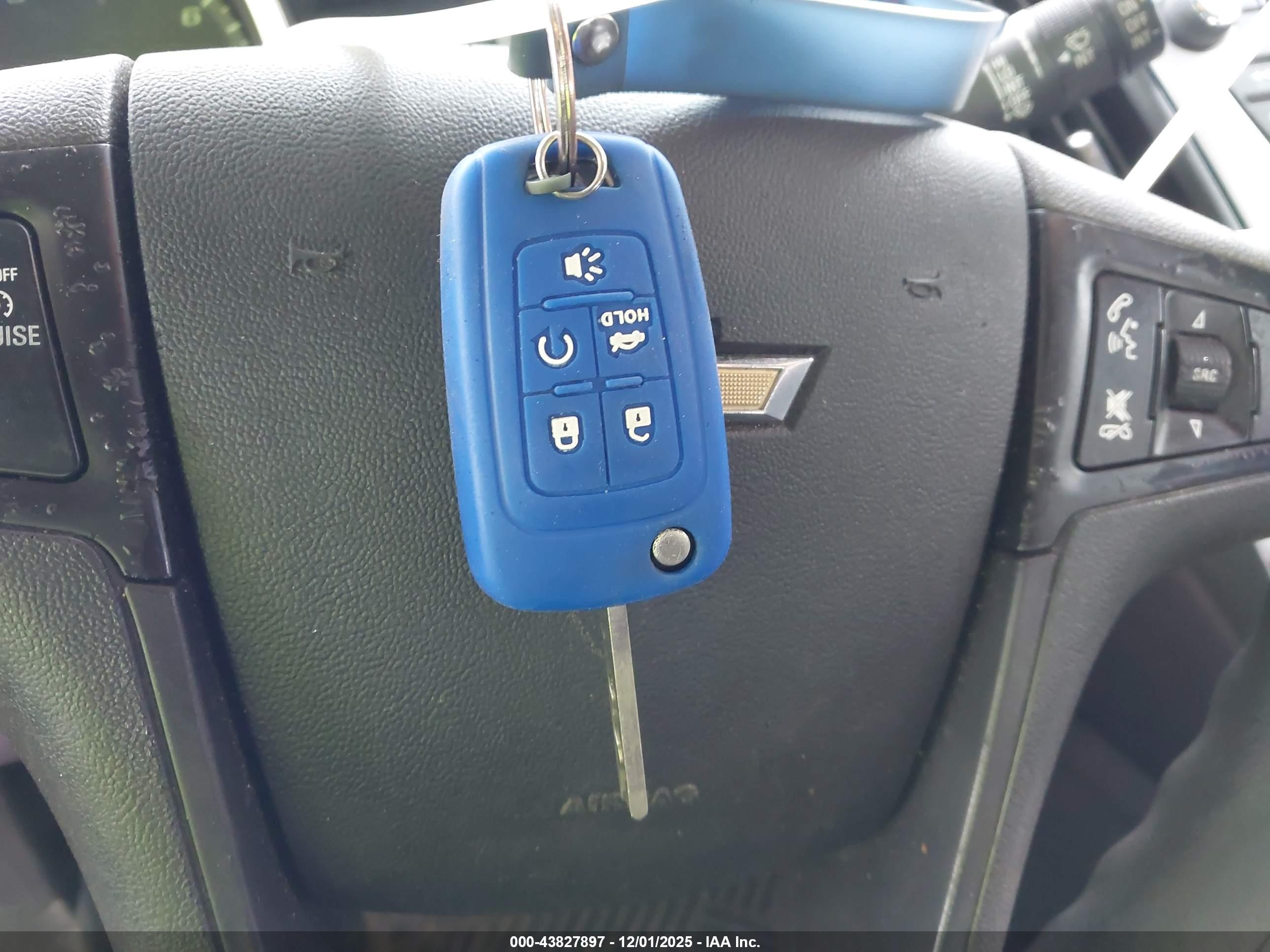 CHEVROLET EQUINOX image 11