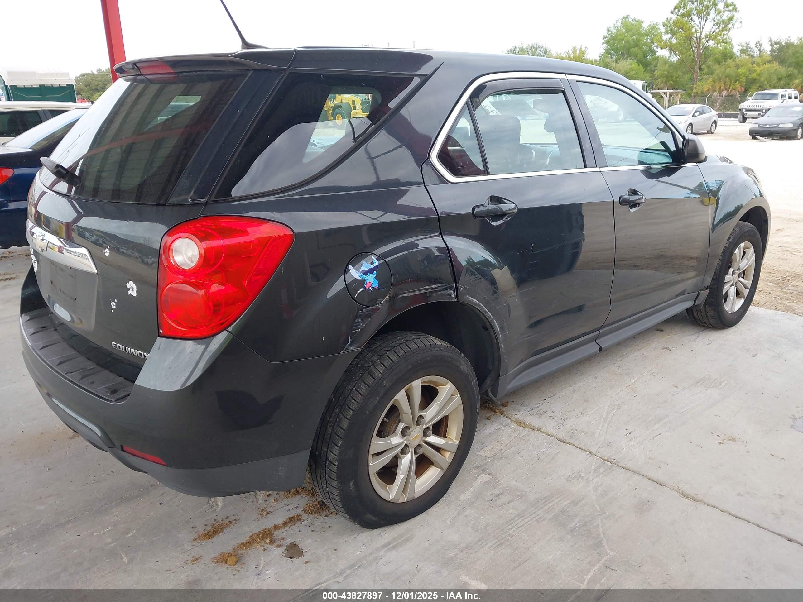 CHEVROLET EQUINOX image 4