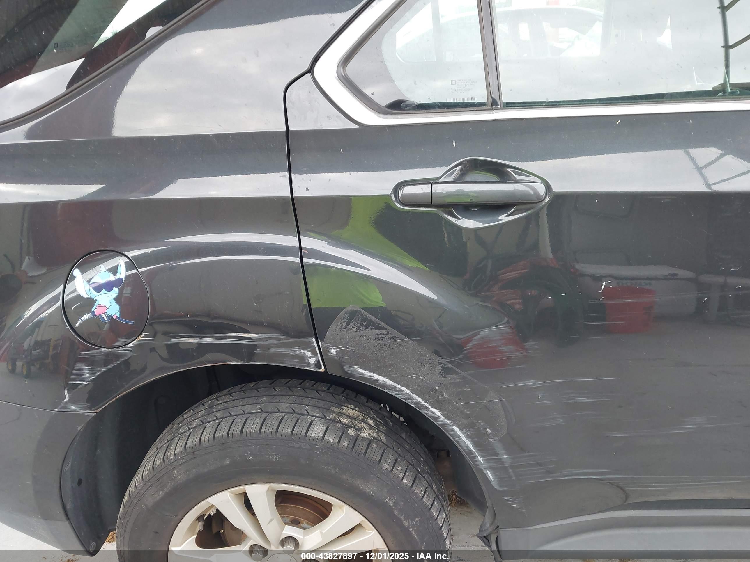 CHEVROLET EQUINOX image 6