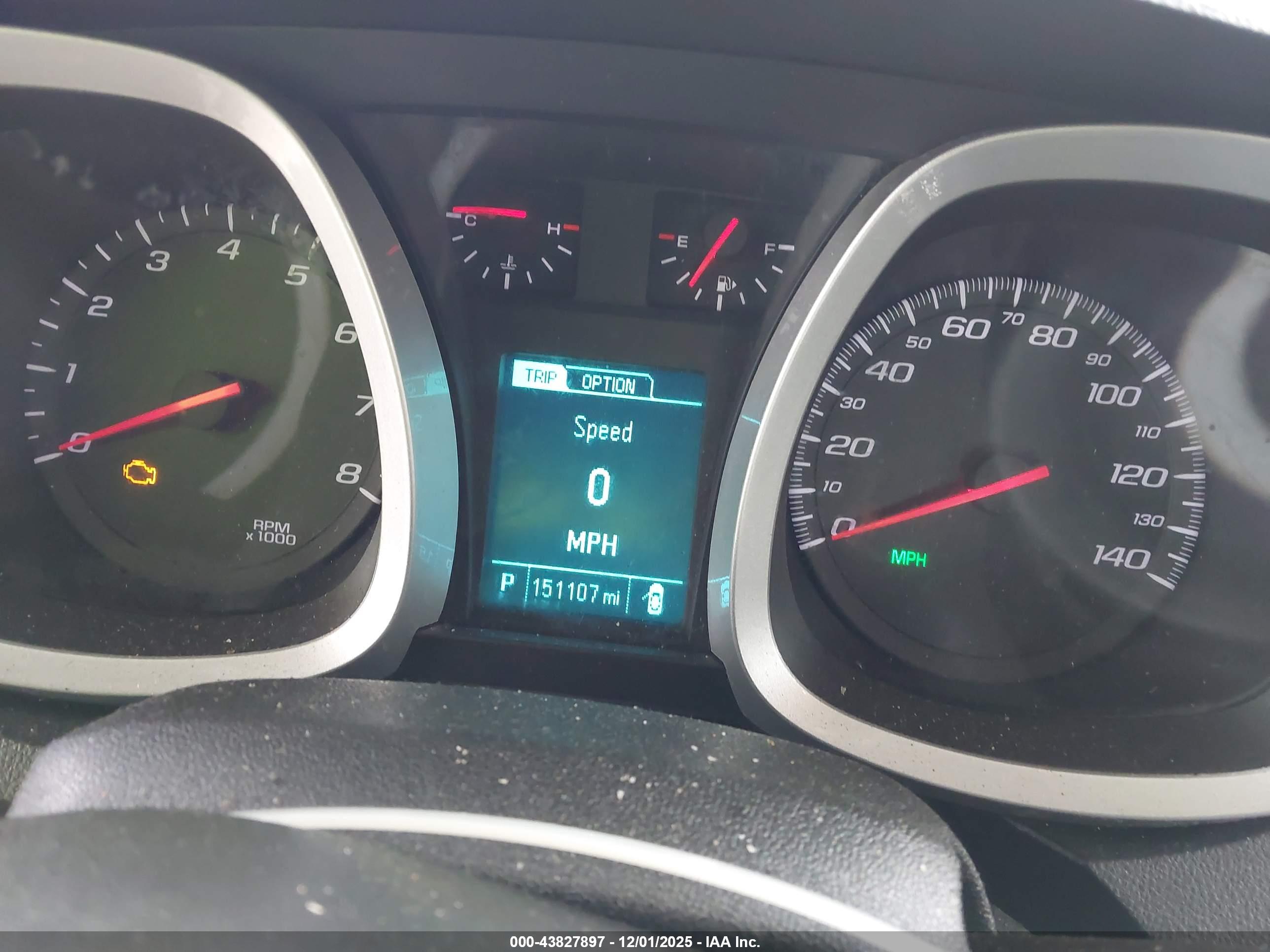 CHEVROLET EQUINOX image 7