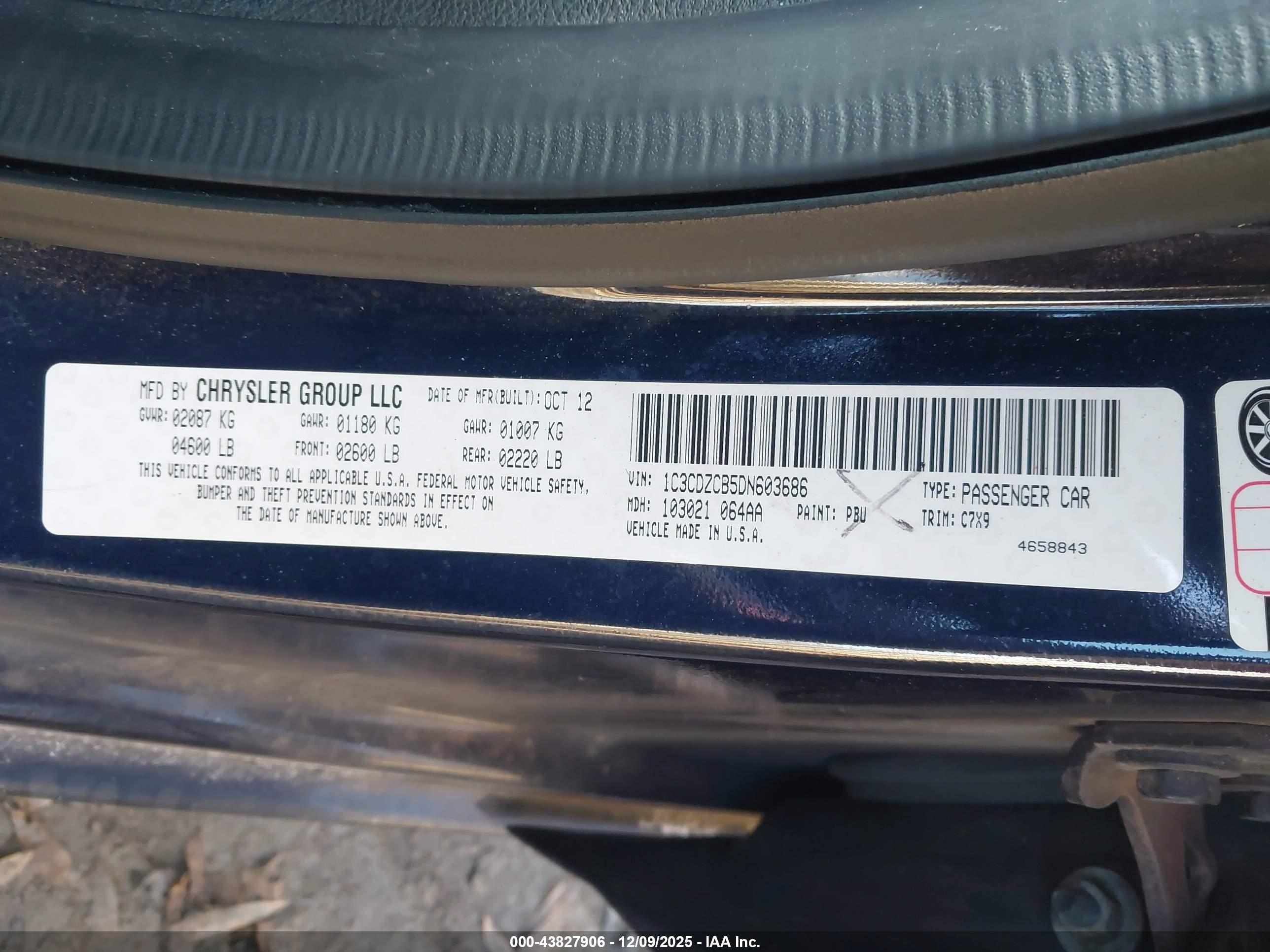 DODGE AVENGER image 9