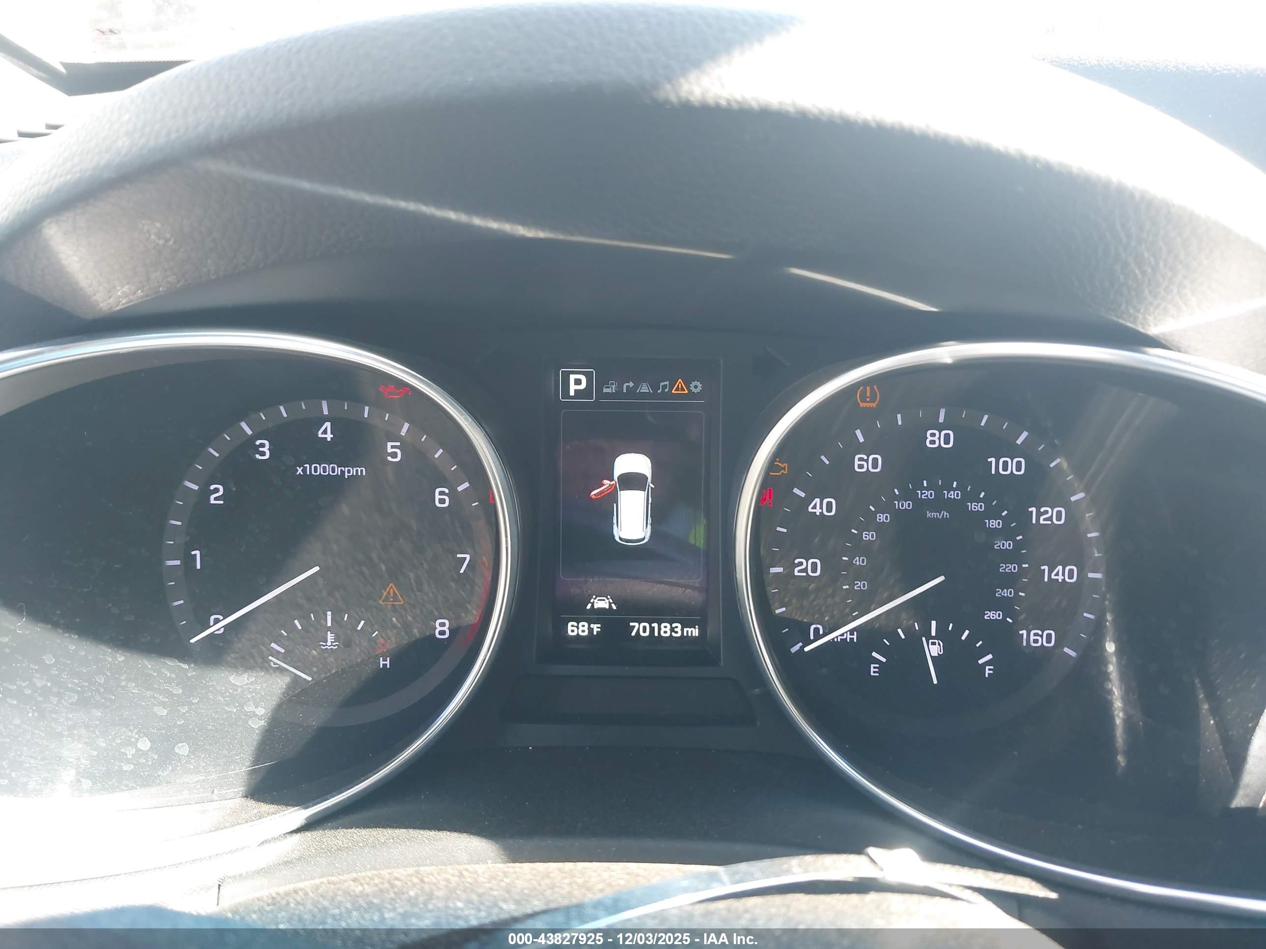 HYUNDAI SANTA image 7