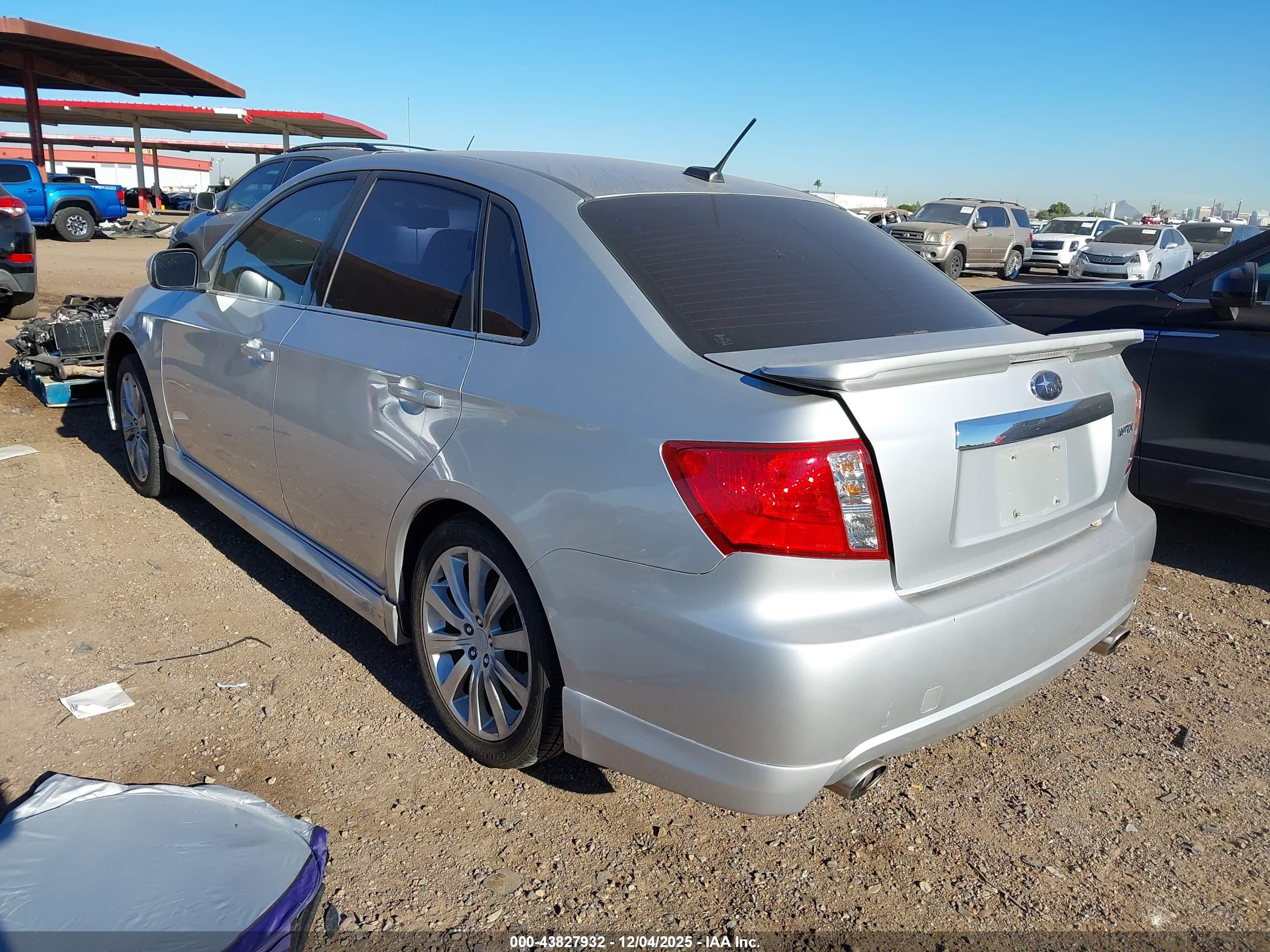 SUBARU IMPREZA image 3