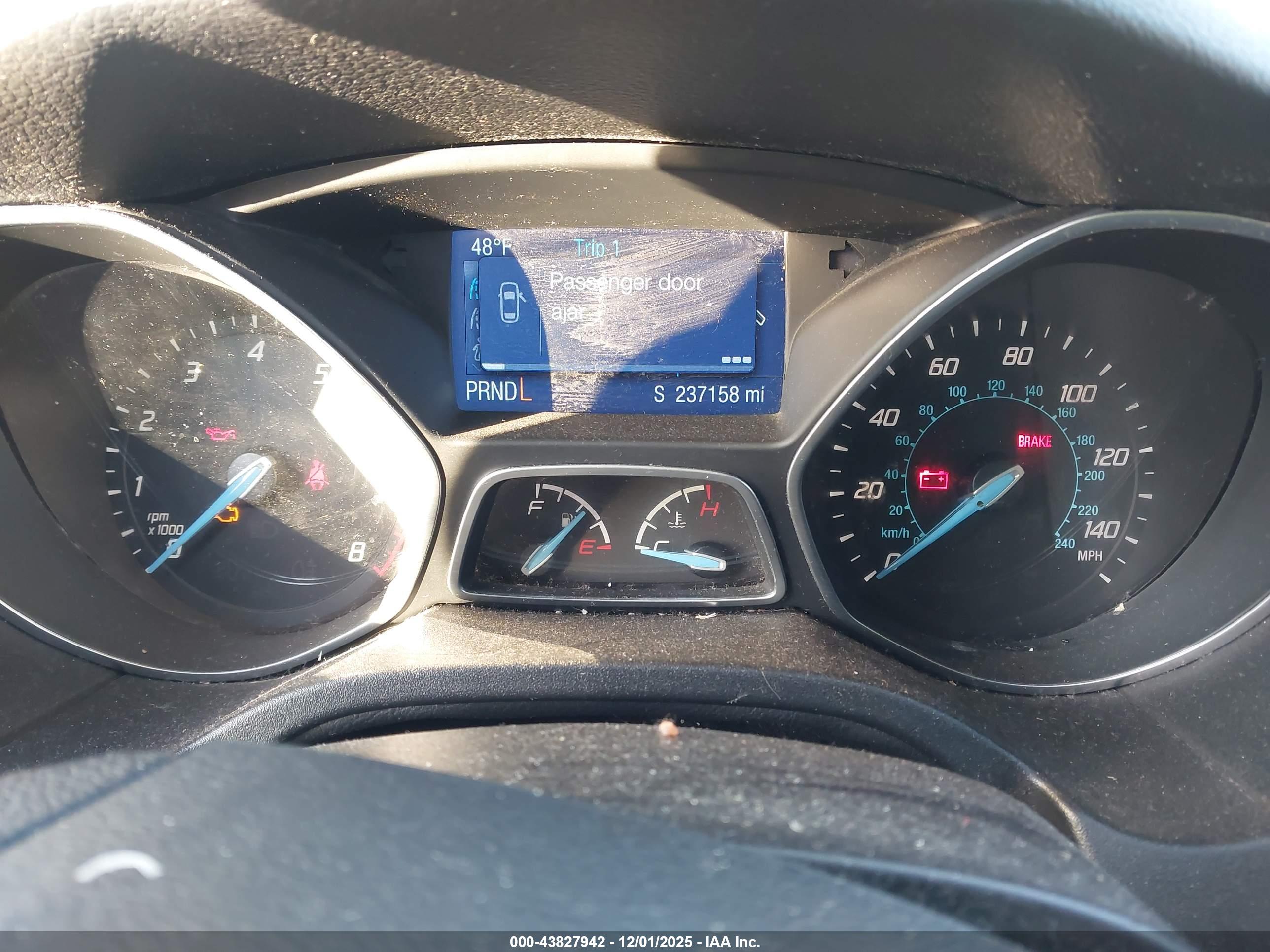 FORD FOCUS image 7