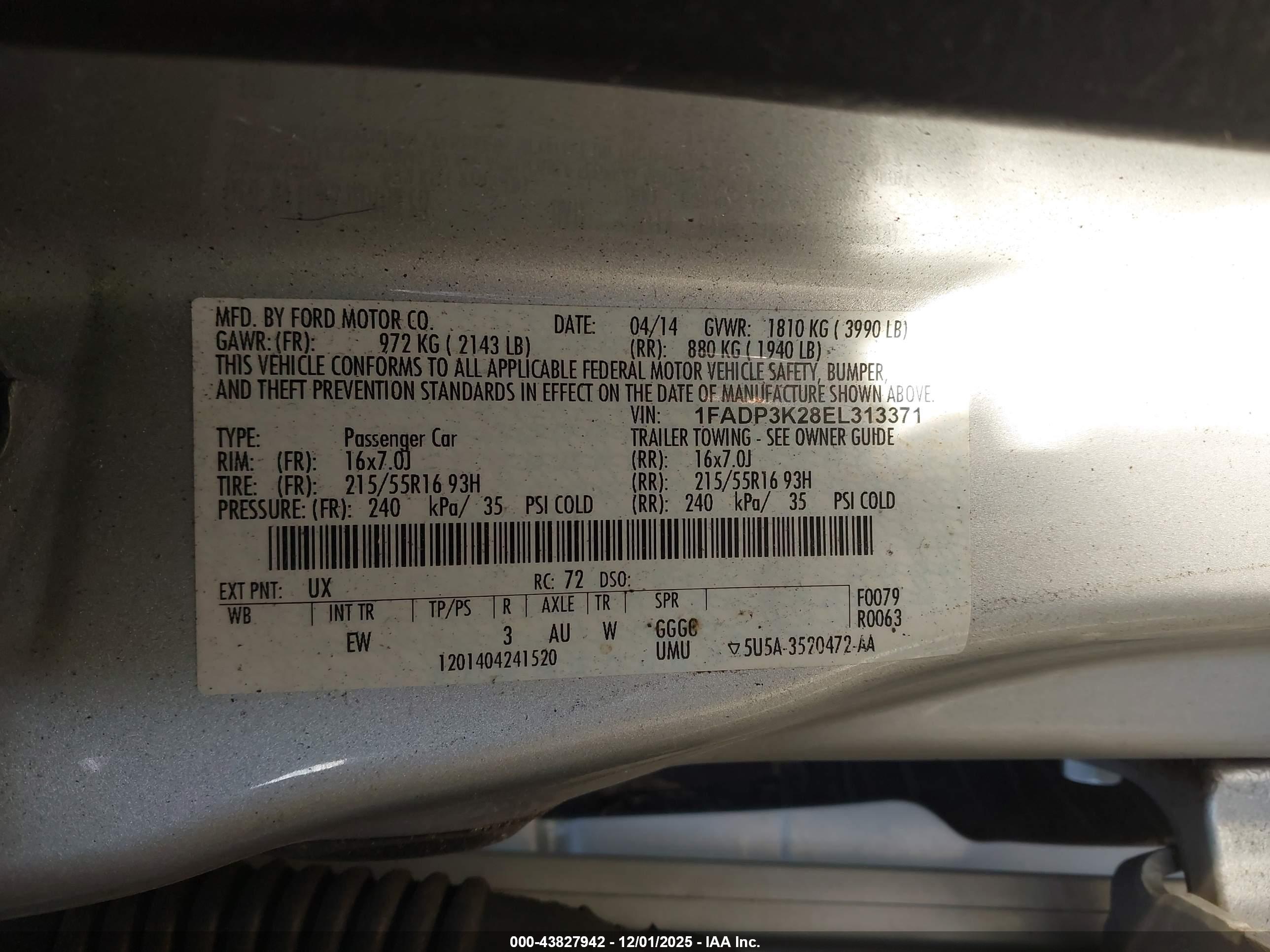 FORD FOCUS image 9