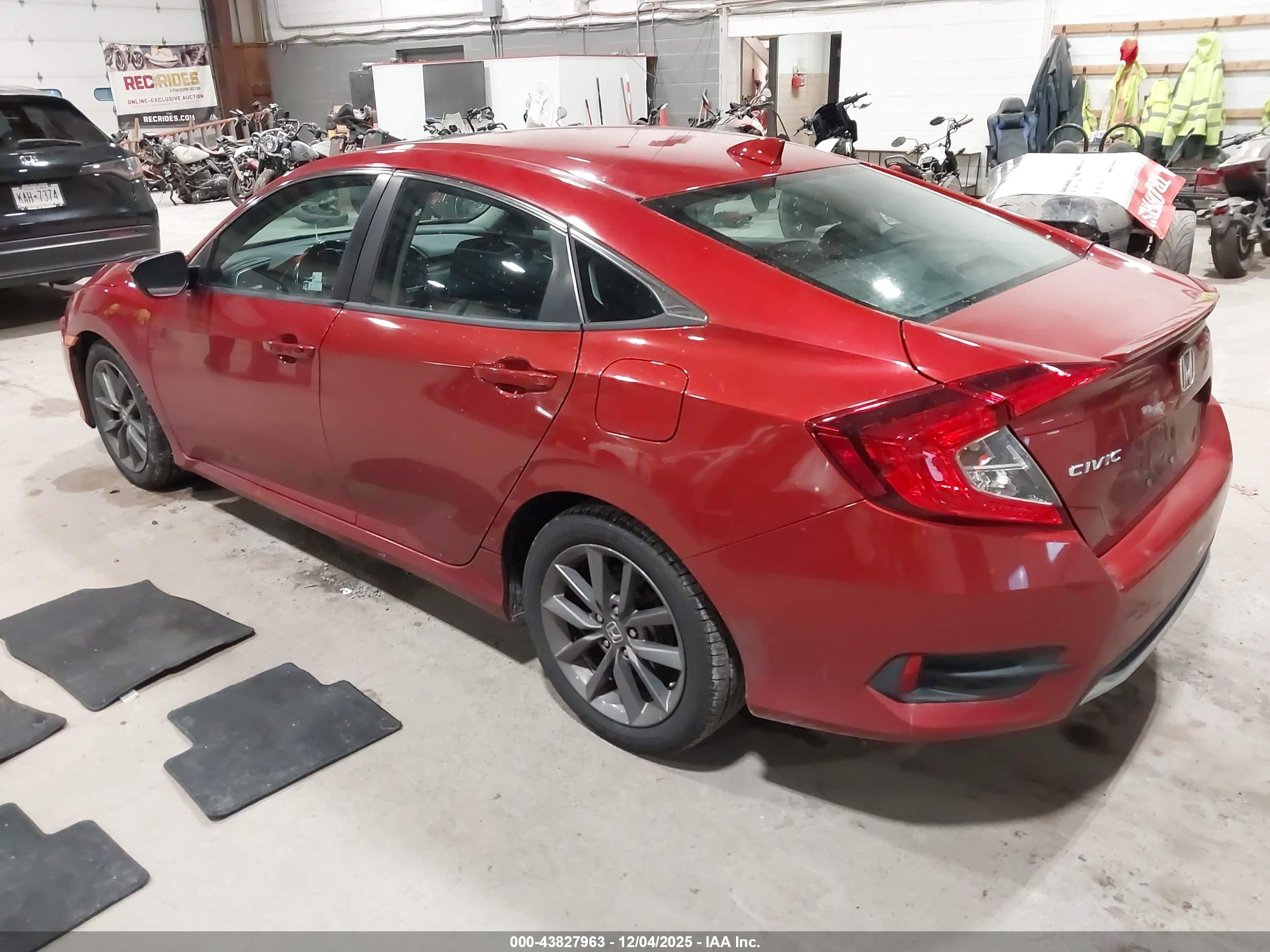 HONDA CIVIC image 3