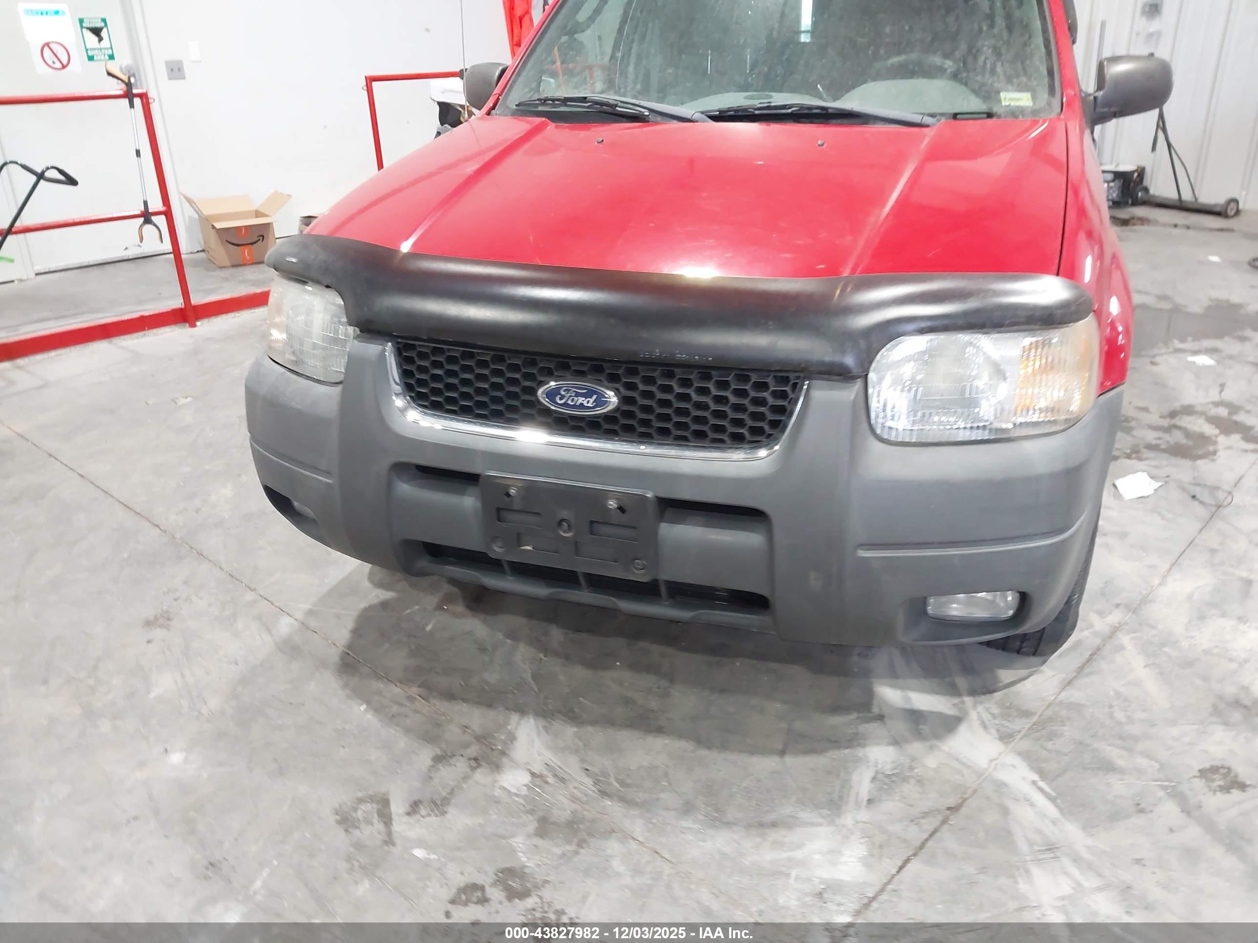 FORD ESCAPE image 6