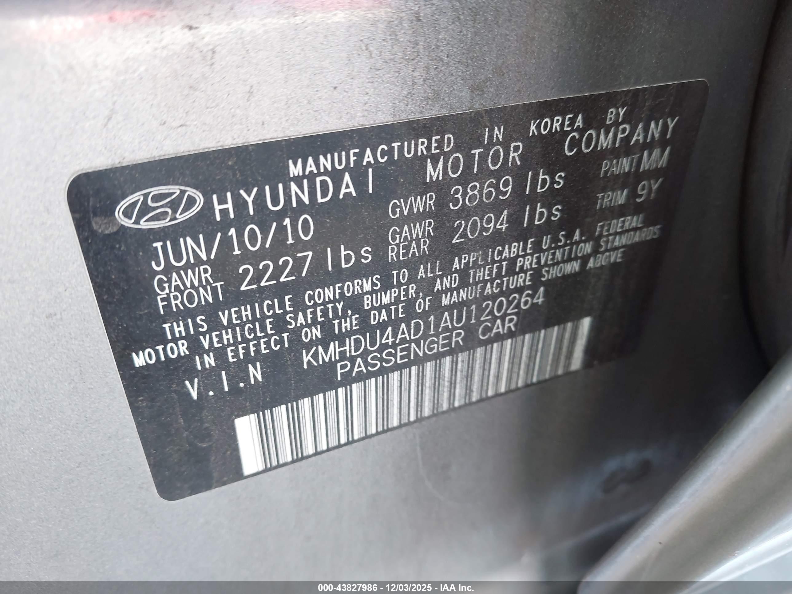 HYUNDAI ELANTRA image 9