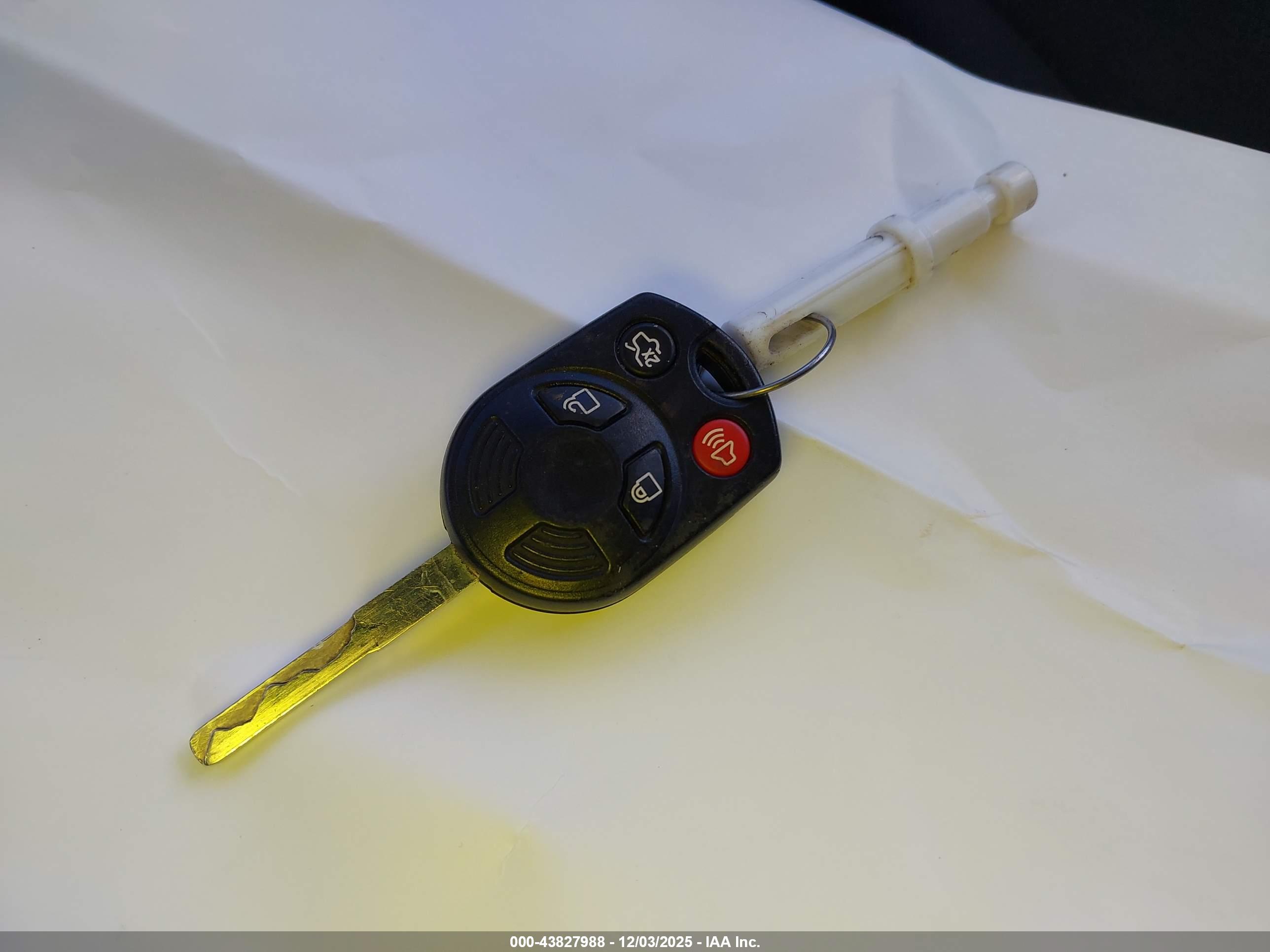 FORD FOCUS image 11