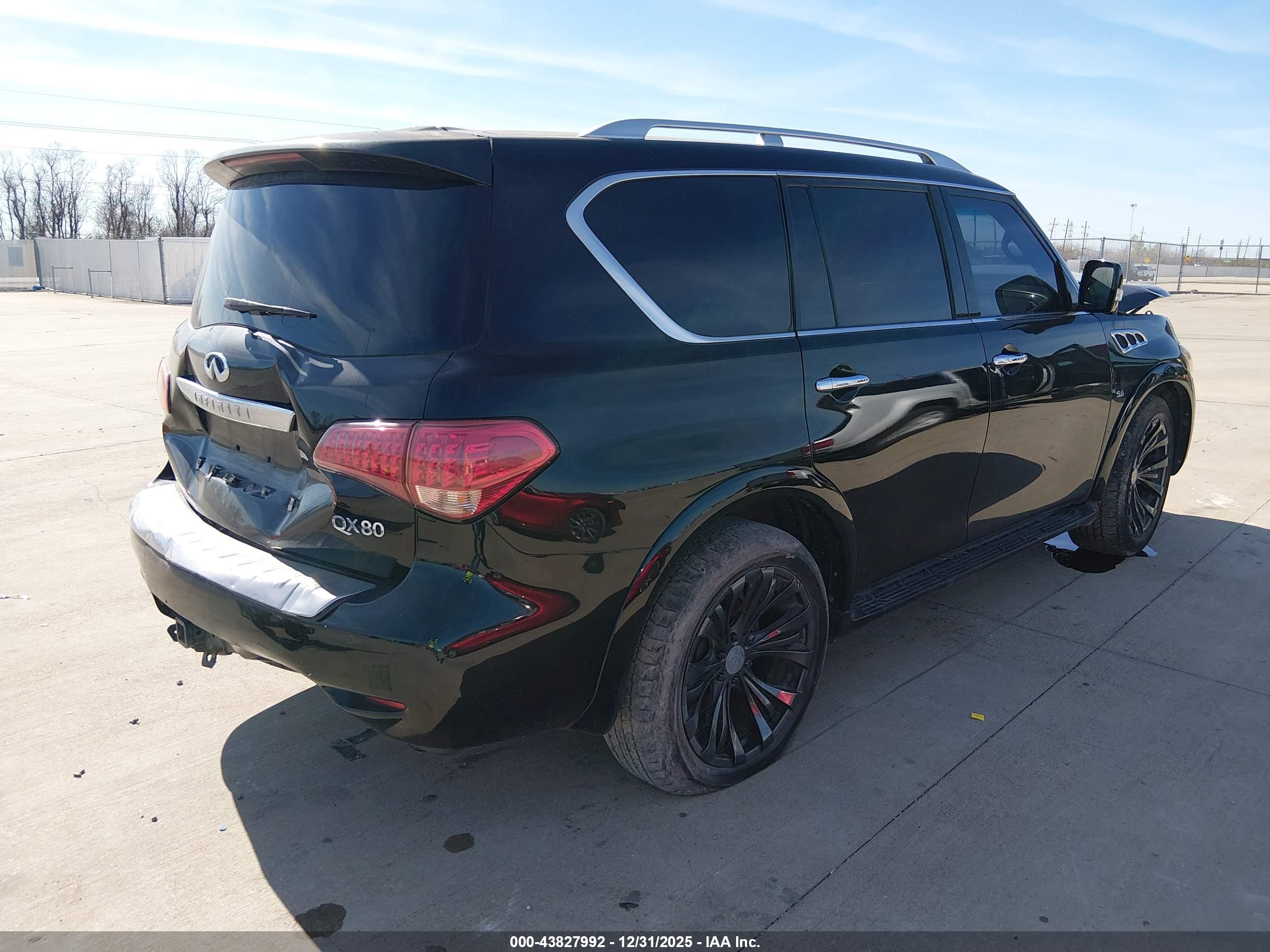 INFINITI QX80 image 4